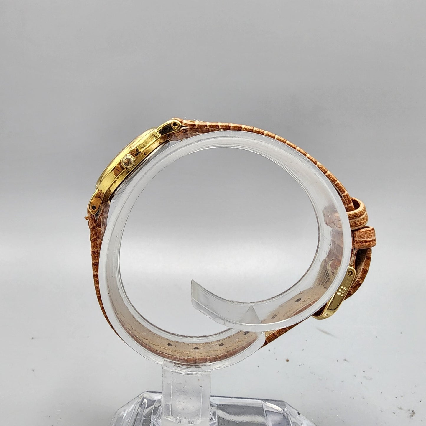 Vintage Seiko Watch Women Gold Tone Black Dial Round 1N01-0E20 New Battery