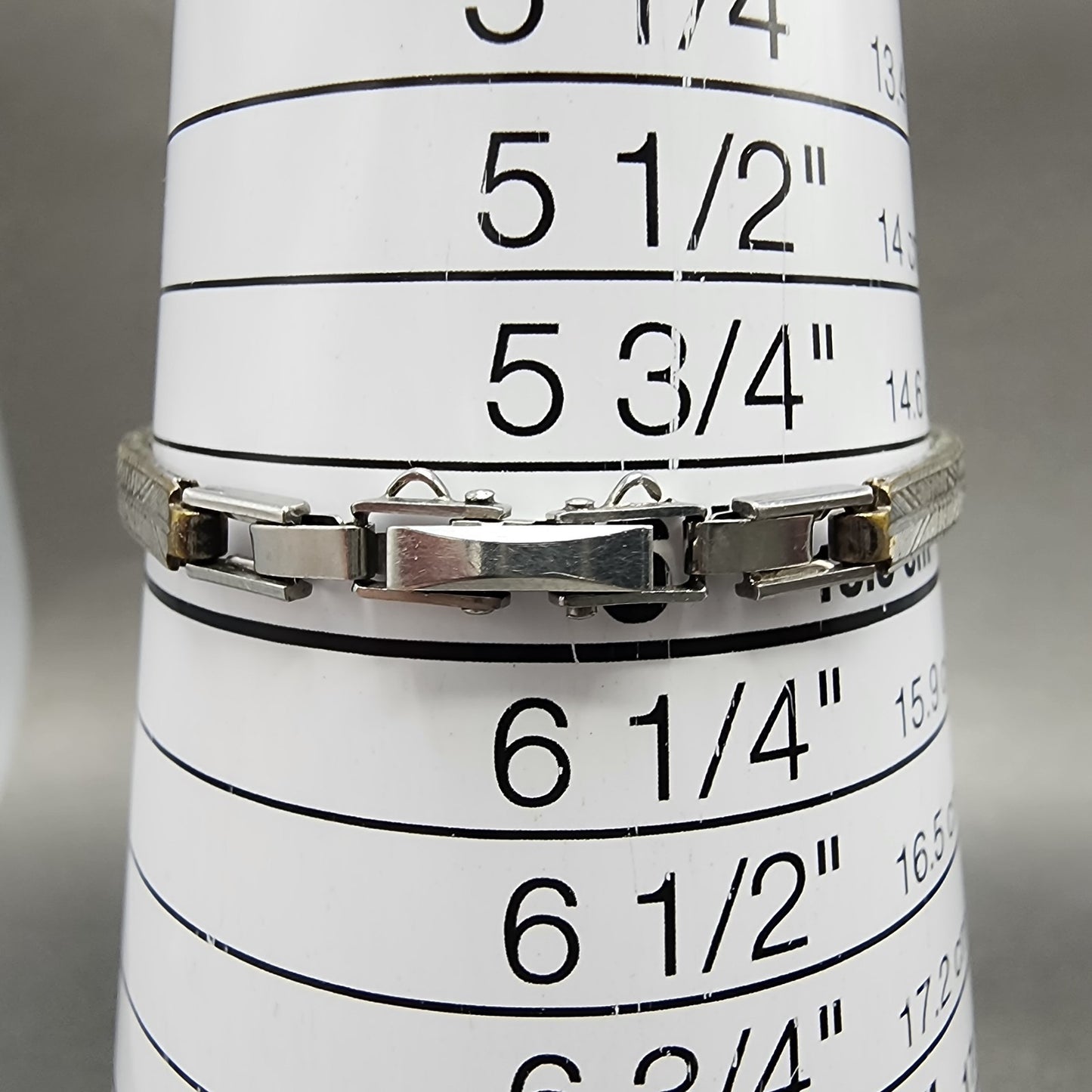 Seiko Queen Seiko Watch Women 15mm Silver dial Silver Tone Manual 10207040 Runs10