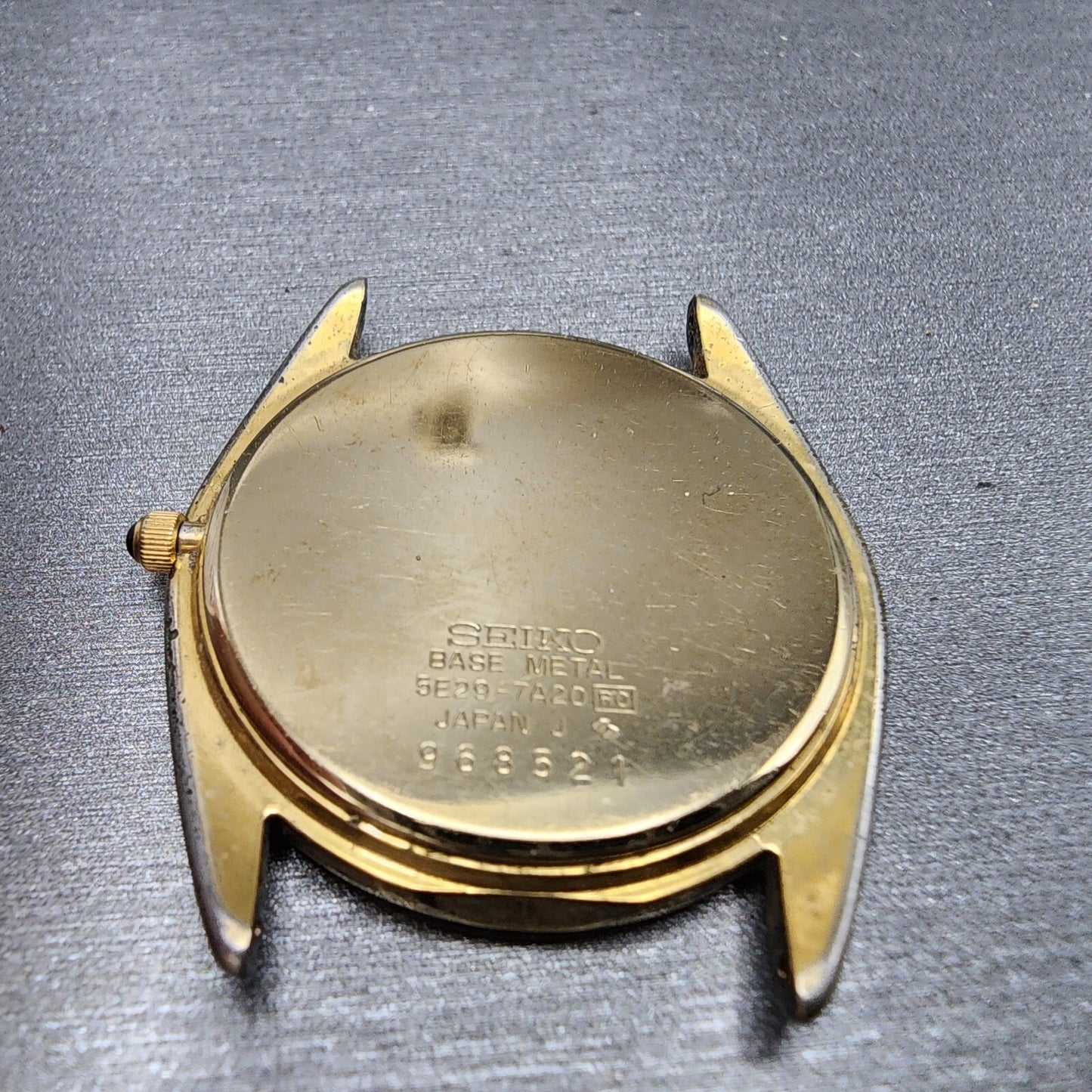 Seiko Watch Men 34mm White Dial Gold Tone Date Round 5E29-7A20 PARTS