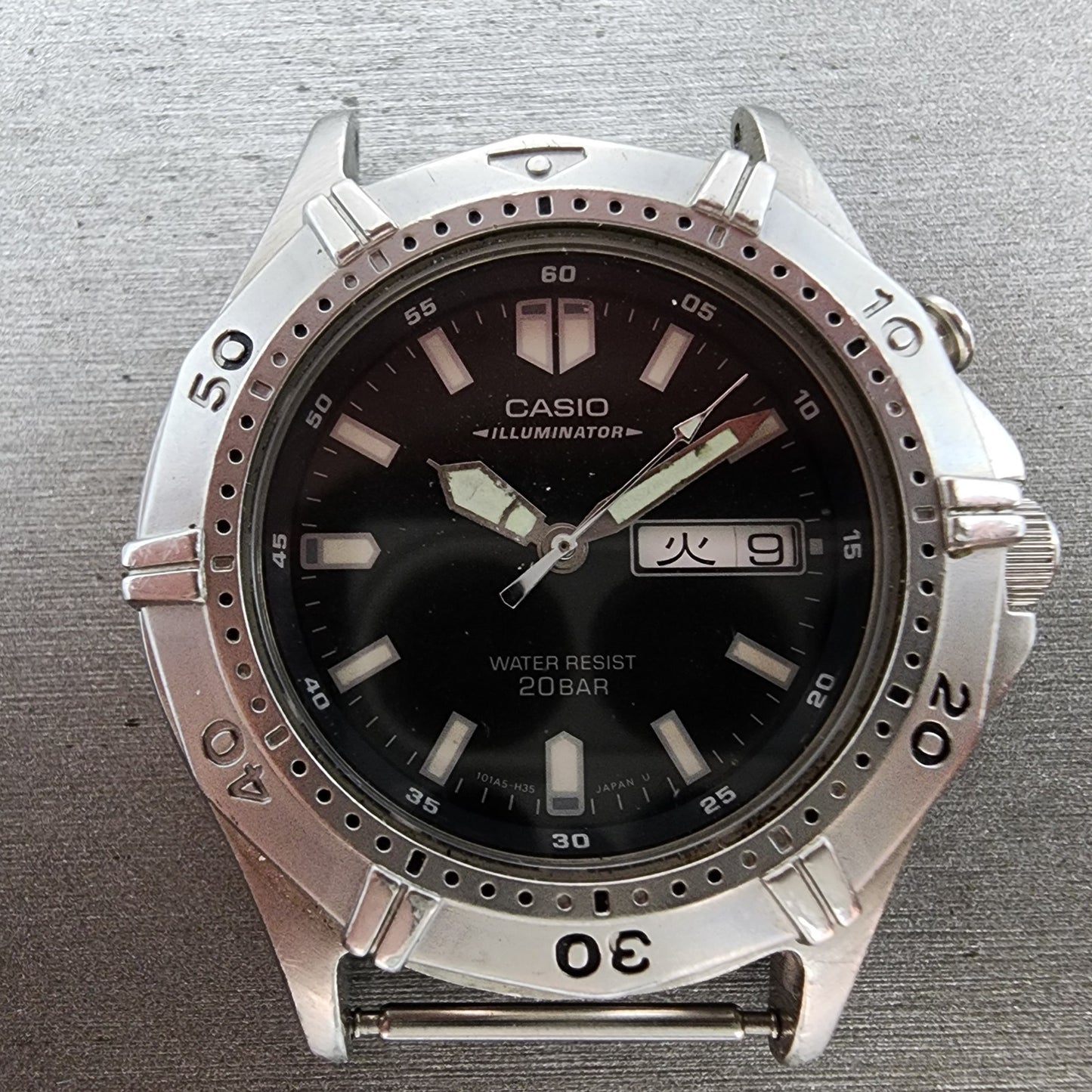 Casio Illuminator Diver Watch Men 38mm Black Dial Silver Ton Daydate MD-782 PART