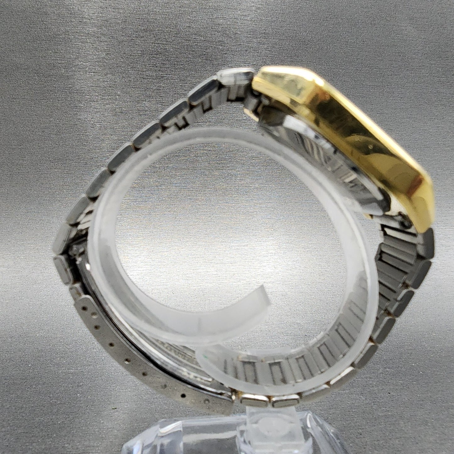 Seiko Digital Watch Men 33mm LCD Gold Tone Rectangle Memory Bank READ New Batt