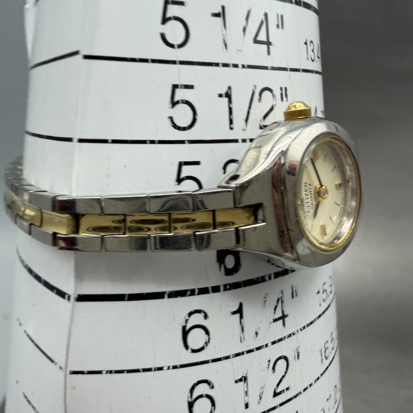 Citizen Watch Women 17mm Cream Dial Two Tone Round 5920-S91531 New Battery HG410