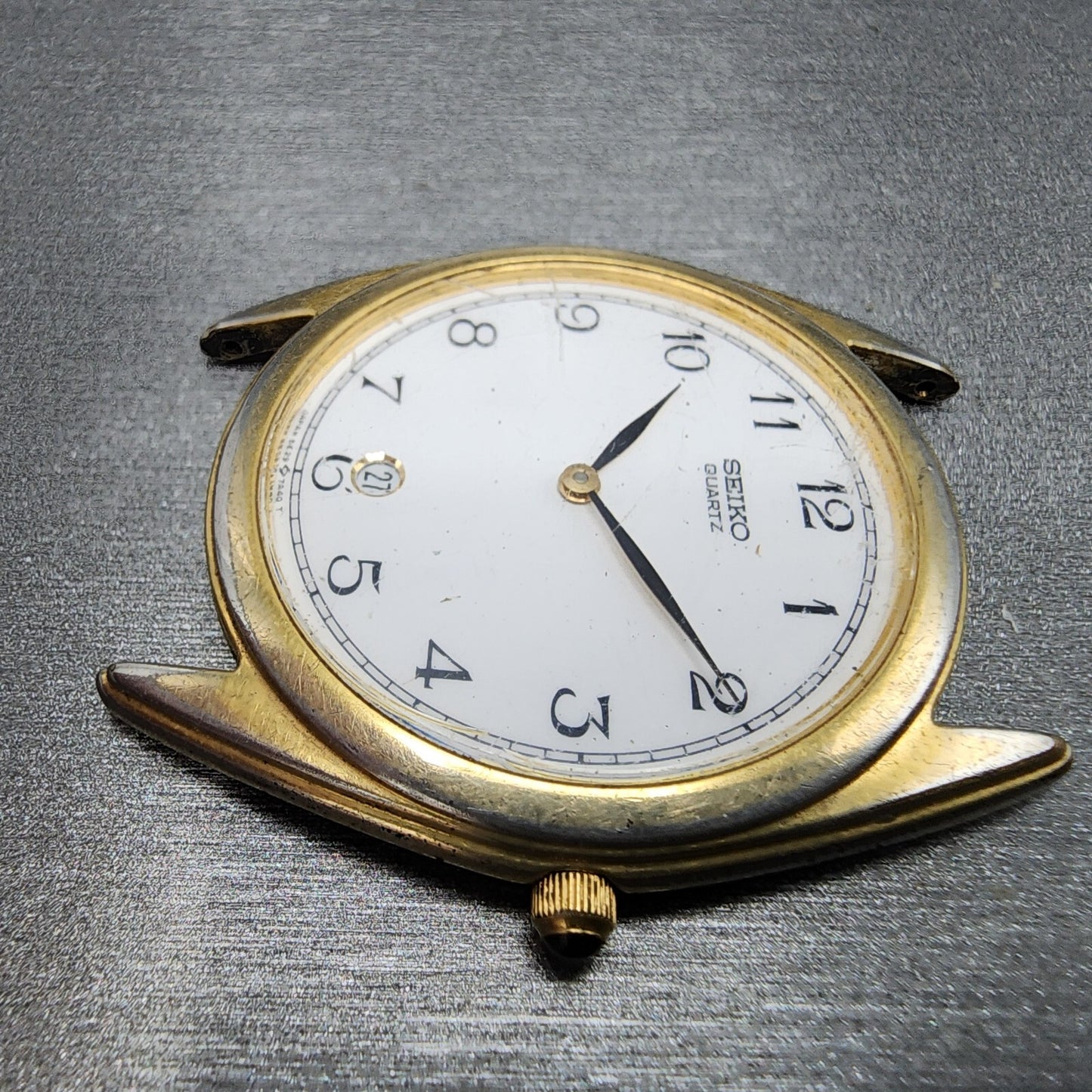 Seiko Watch Men 34mm White Dial Gold Tone Date Round 5E29-7A20 PARTS