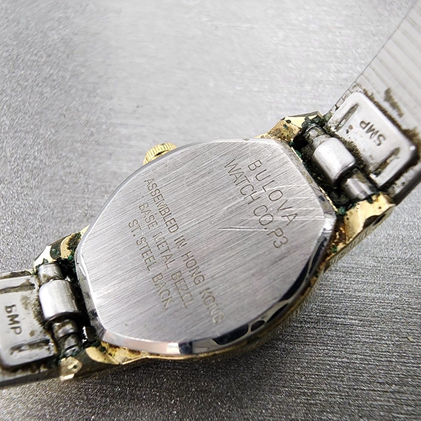 VTG Bulova Watch Women 16mm Cream Dial Gold Tone Round 83391 New Battery