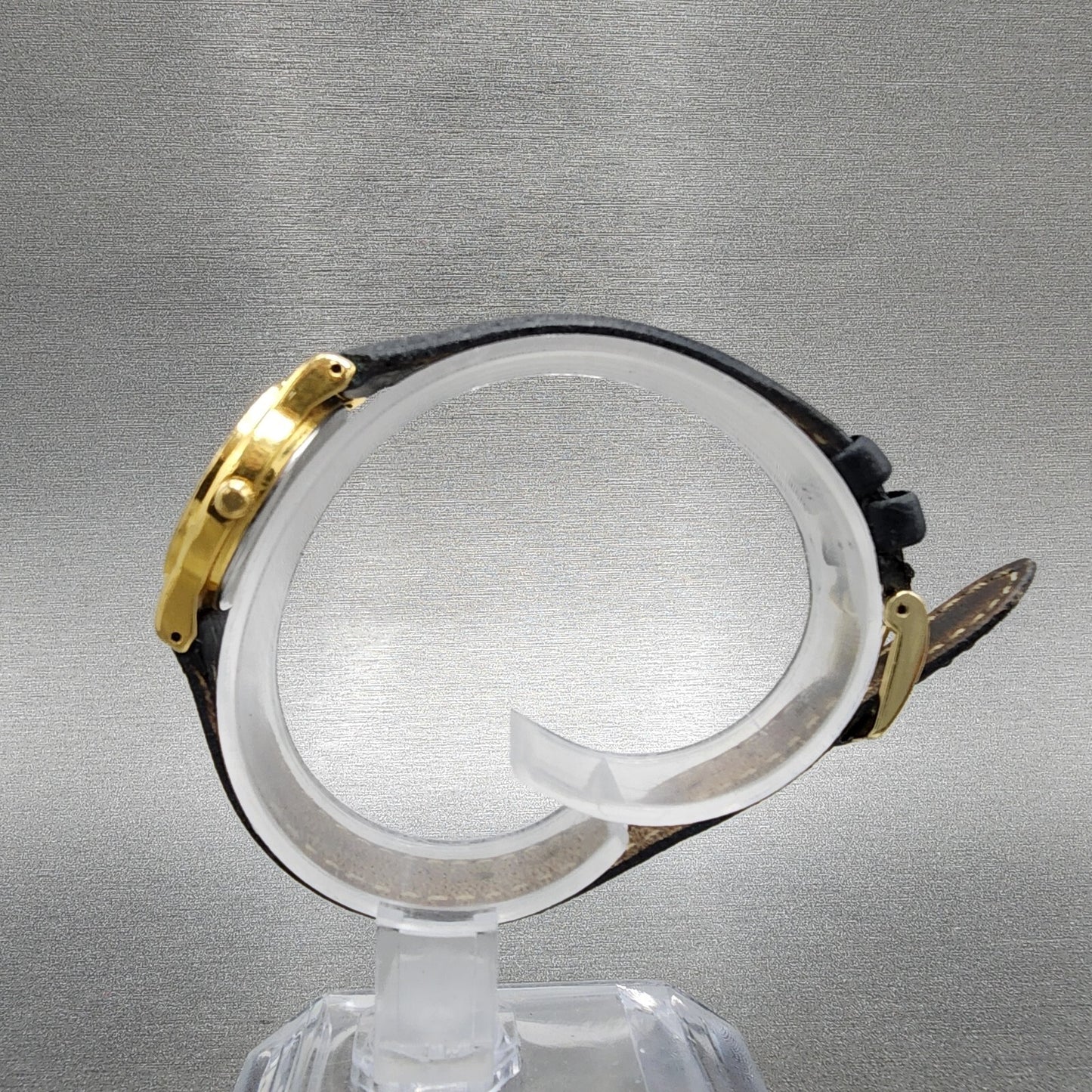 VTG Seiko Watch Women 22mm Blue Dial Gold Tone Round V701-A110 New Battery