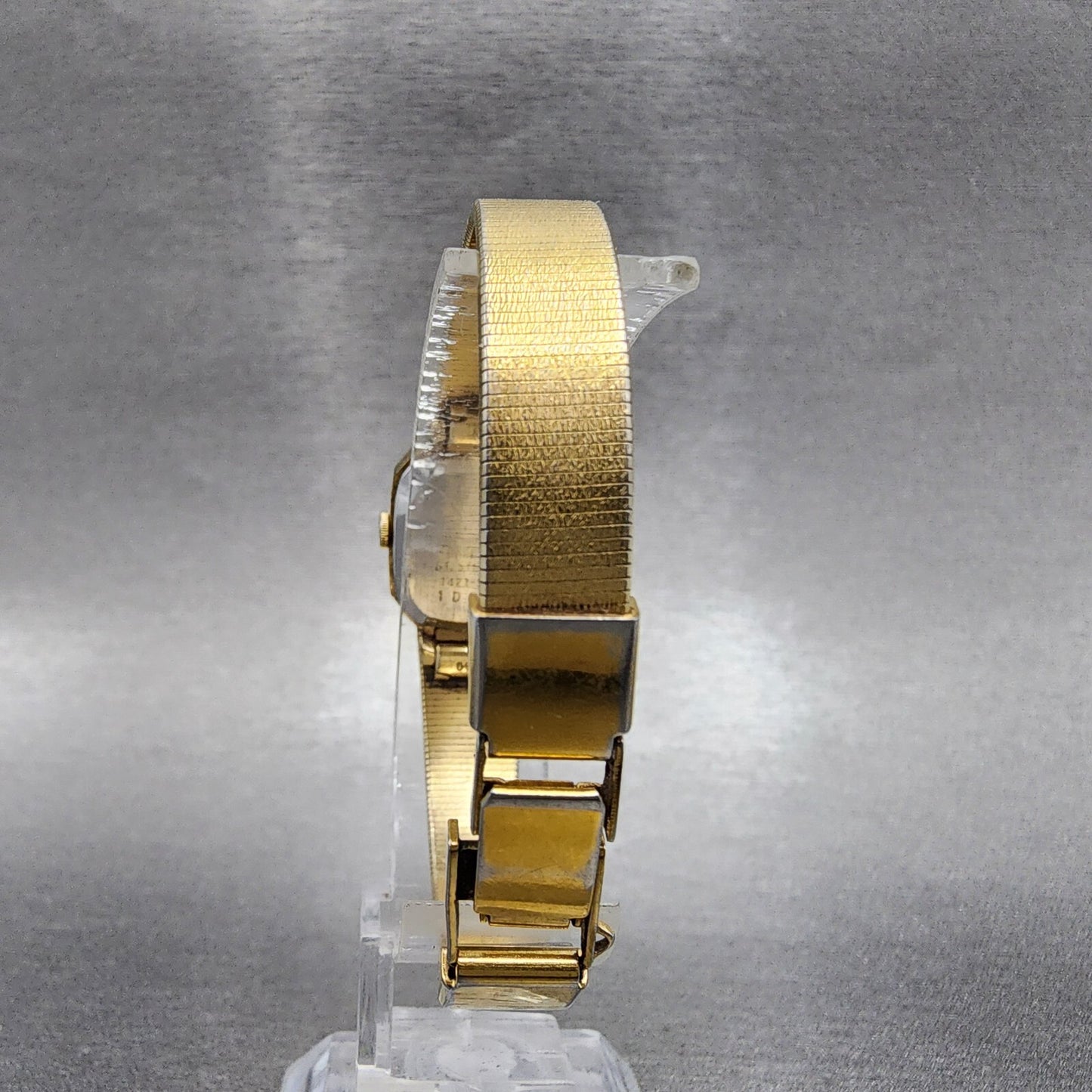 Seiko Watch Women 20mm Champagne Dial Gold Tone Octagon 1421-5619 New Battery