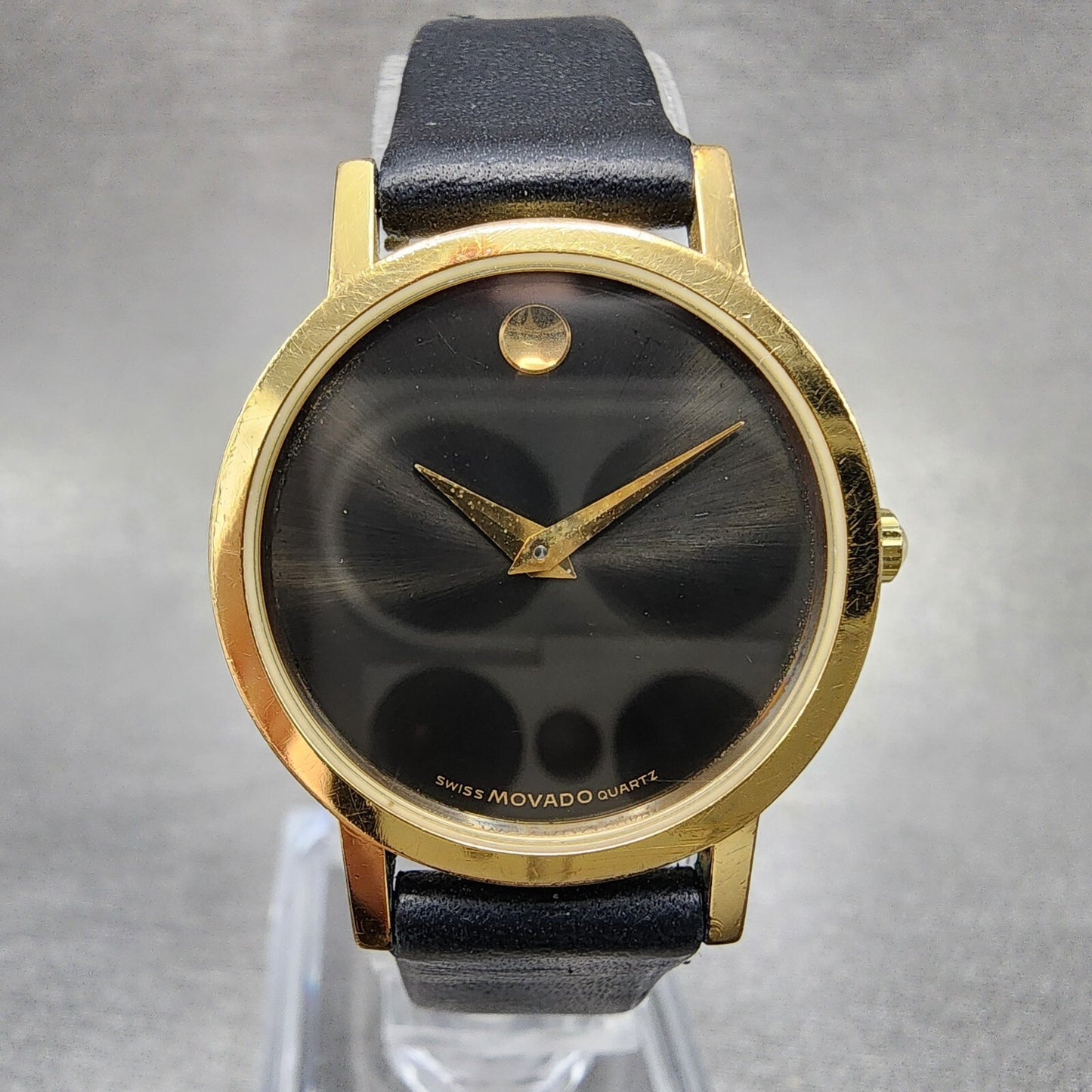Movado Museum Watch Women 25mm Black Dial Gold Tone Round 87-25-832 New Batt B12