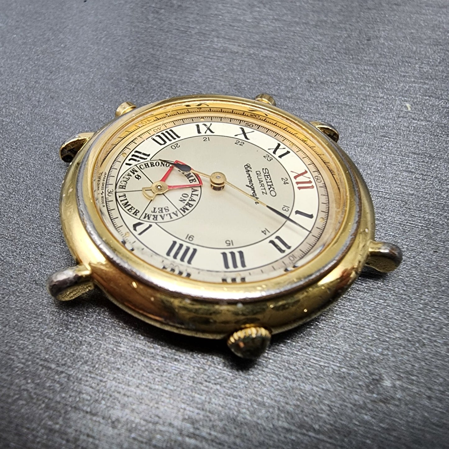 Seiko Chronograph Watch Men 35mm Champagne Dial Gold Tone 8m25-6009 NewBat READ!
