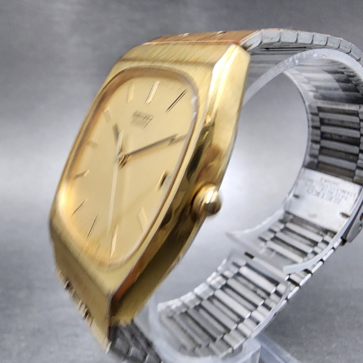 Seiko Tank Watch Men 28mm Gold Dial Gold Tone Rectangle 6532-5119 New Battery