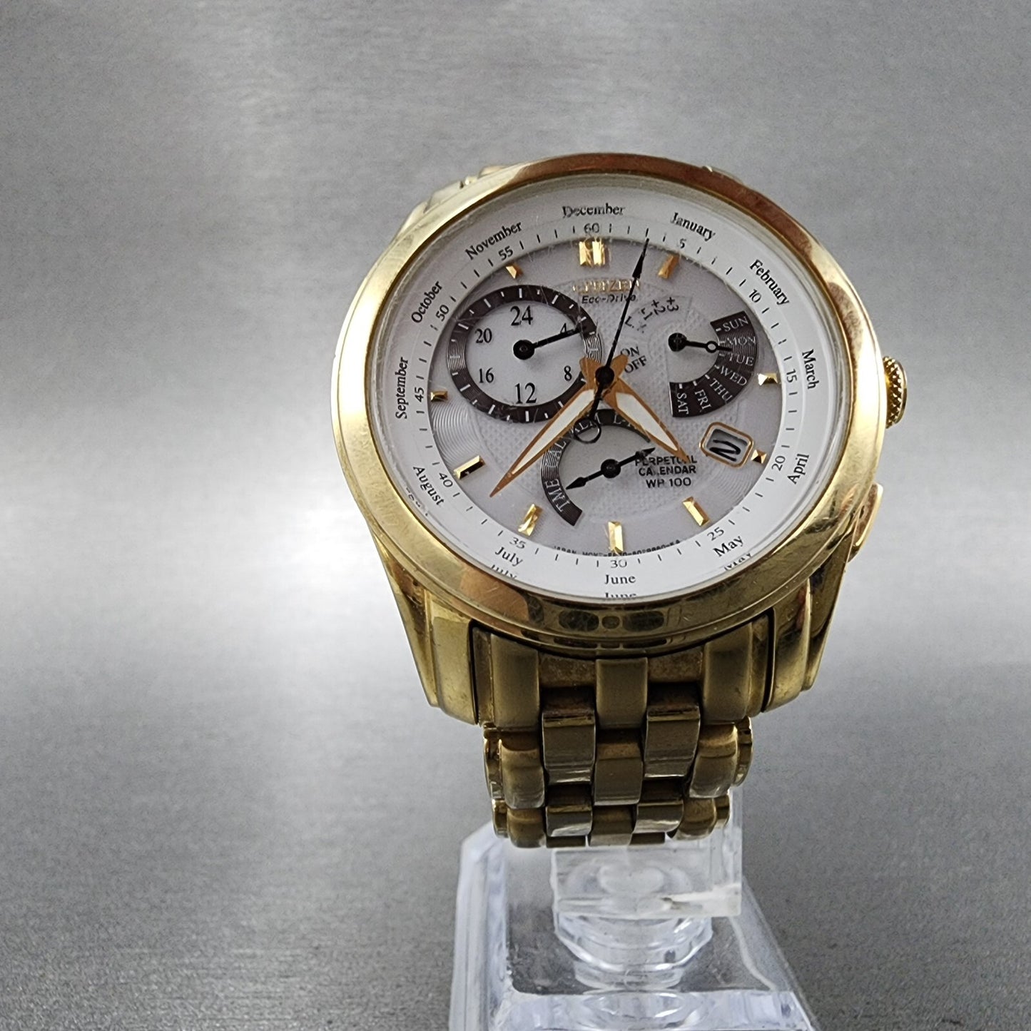 Citizen Eco-Drive Cal 8700 Watch Men 39mm White Dial Gold Perpetual Calendar B12