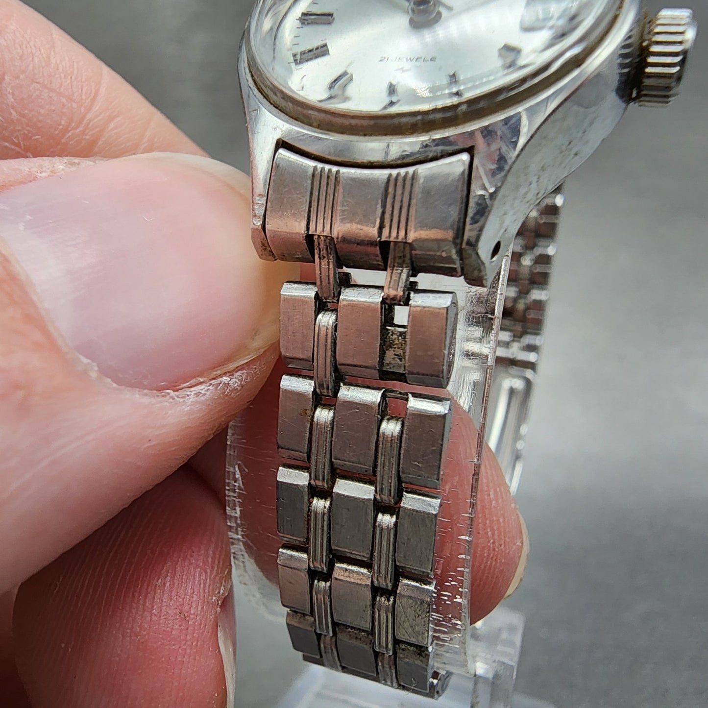 Seiko Automatic Watch Women 22mm Silver Dial Silver Tone Date 2205-0040 Runs
