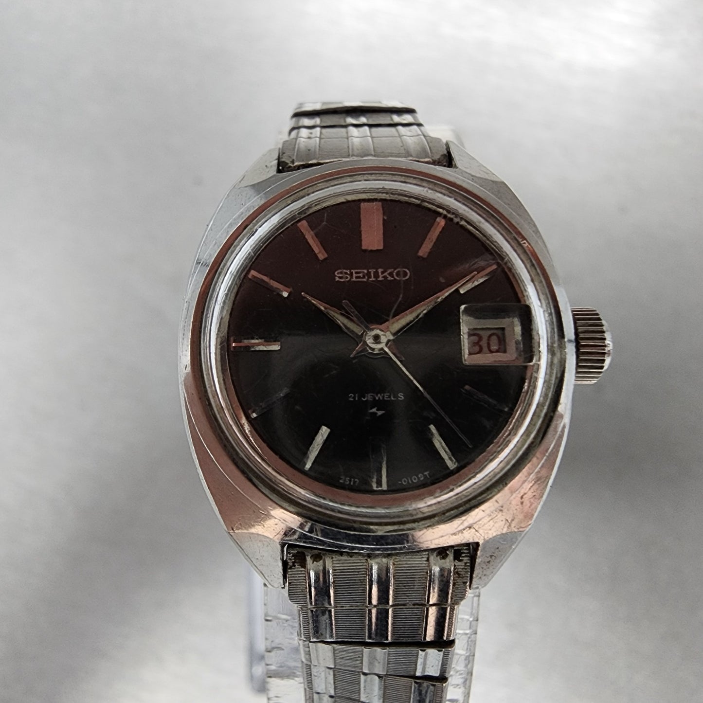 Seiko Automatic Watch Women 23mm Black Dial Silver Tone Date 2517-0221 PARTS
