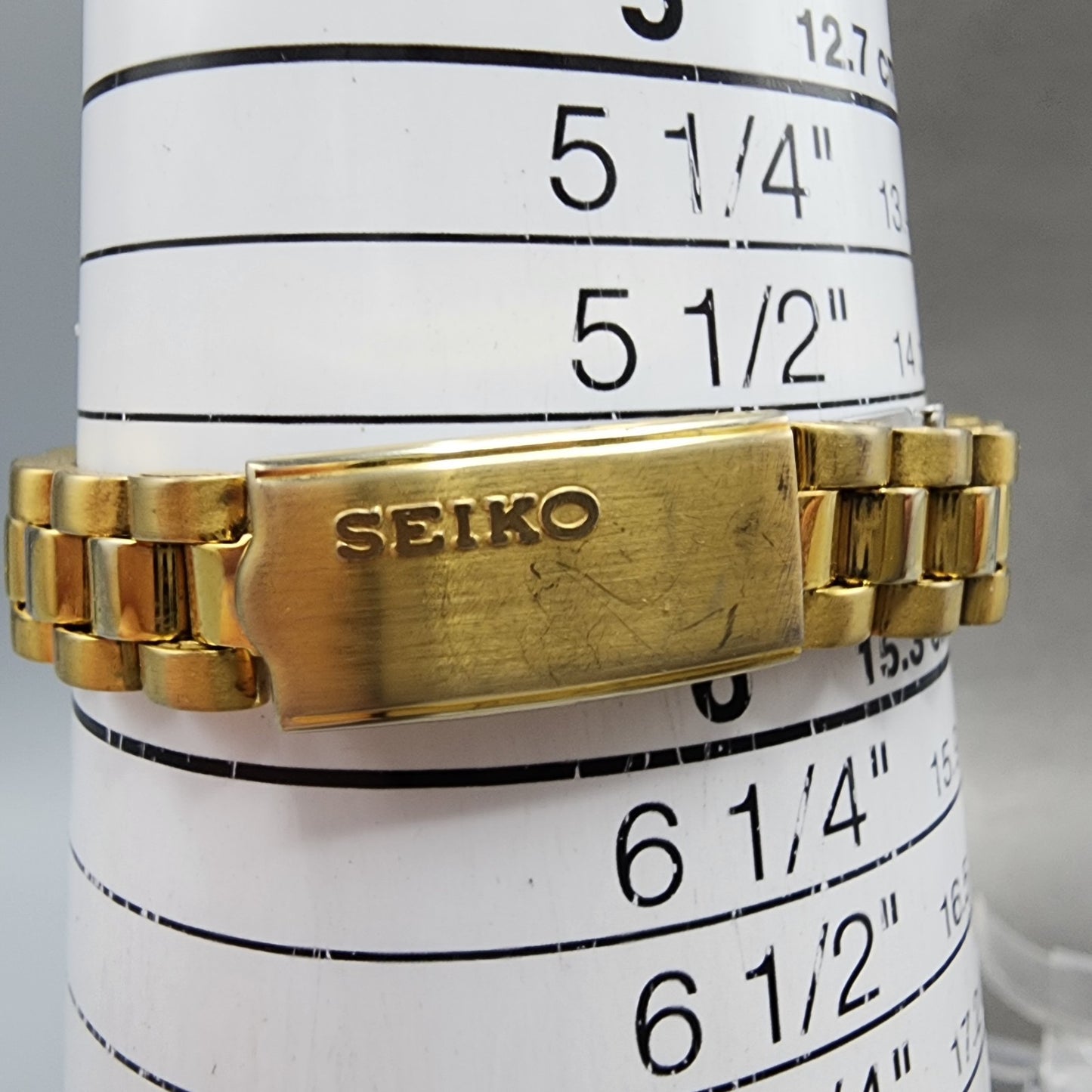 Seiko 5 Automatic Watch Women 24mm Champagne Dial Gold Tone Daydate Runs10