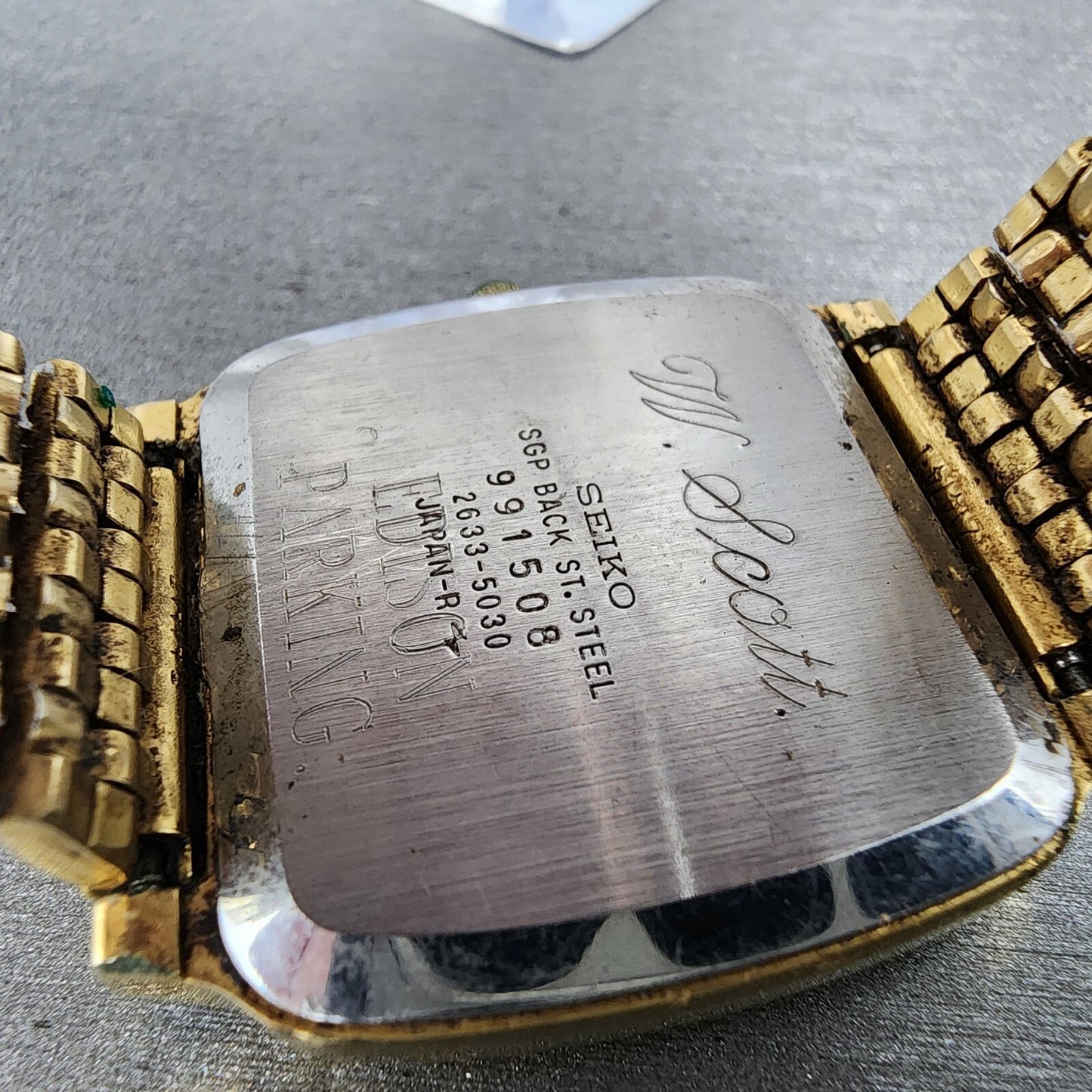 Seiko SQ Watch Men 32mm Cream Dial Gold Tone Daydate Rectangle 2633-5030 PARTS