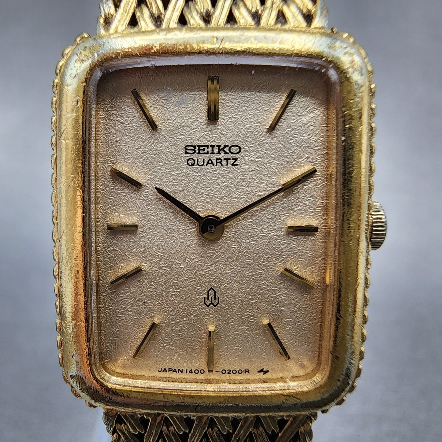 Seiko Tank Watch Women 19mm Champagne Dial Gold Tone 1400-5140 New Battery