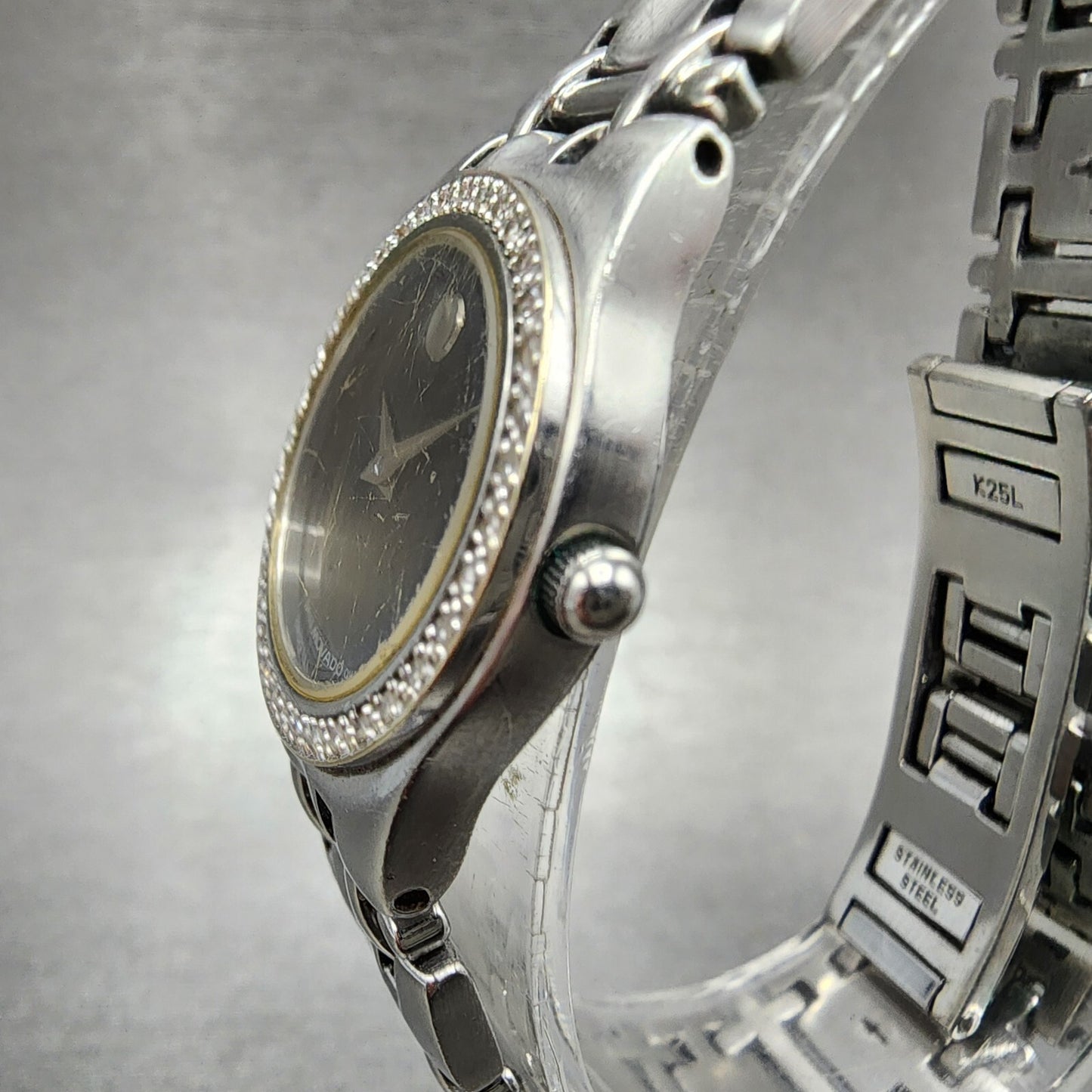 Movado Museum Watch Women 24mm Black Dial Steel Diamond Bezel New Battery