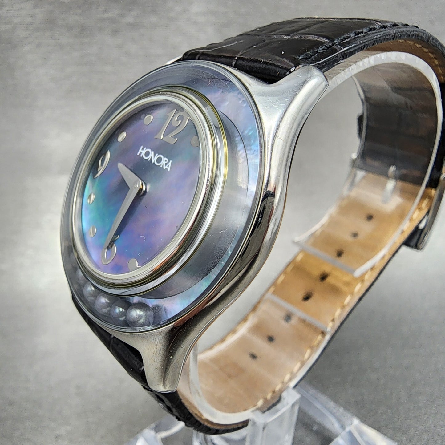 Honora Watch Women 36mm MOP Dial Silver Tone Leather band READ!!! New Battery