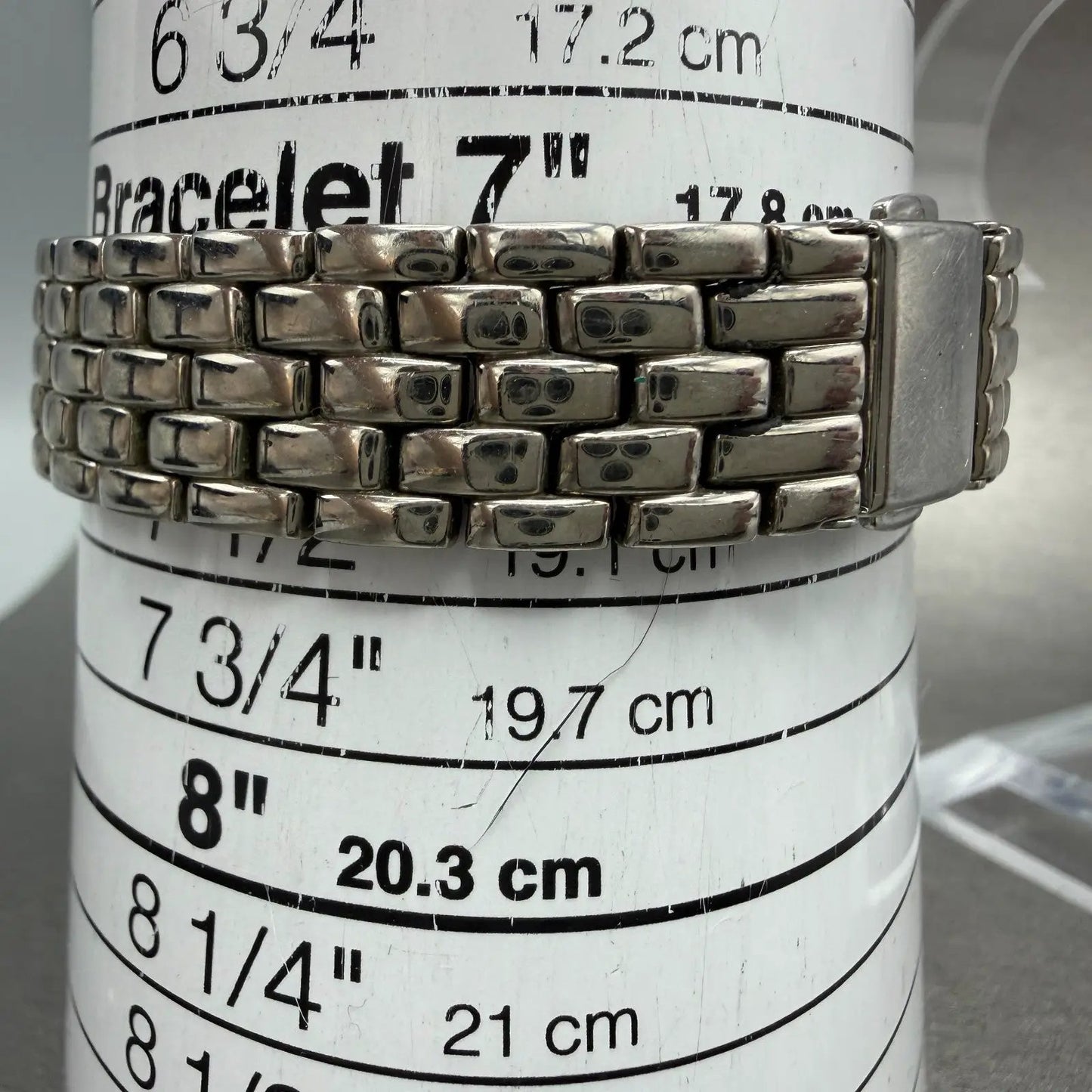 Bulova Caravelle Tank Watch 20mm White Dial Silver Tone Rectangle 43L48 New Bat10