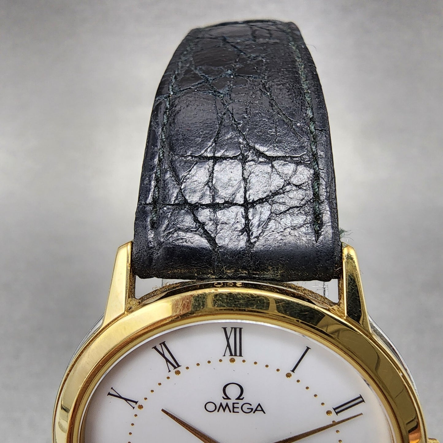 Omega De Ville Watch Men 32mm White Dial Two Tone Round 195.0048 New Battery