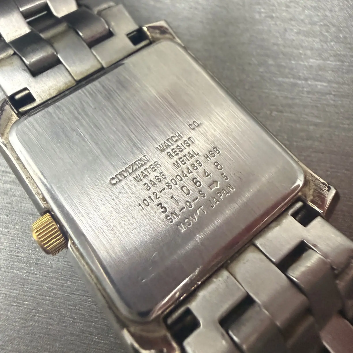 Citizen Watch Men 27mm Silver Dial Two Tone Date Rectangle 1012-S004489 New Batt10