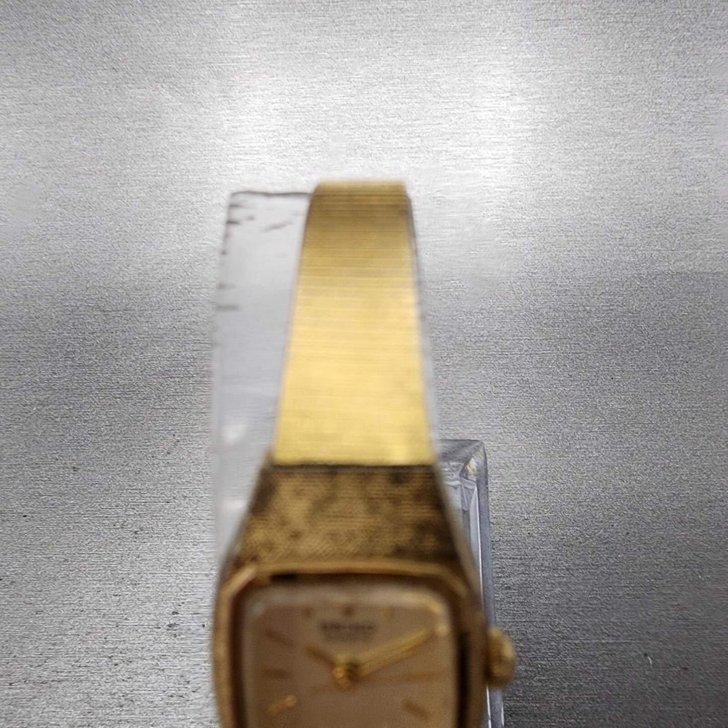 Seiko Watch Women 17mm Cream Dial Gold Tone Rectangle 5421-5029 New Battery
