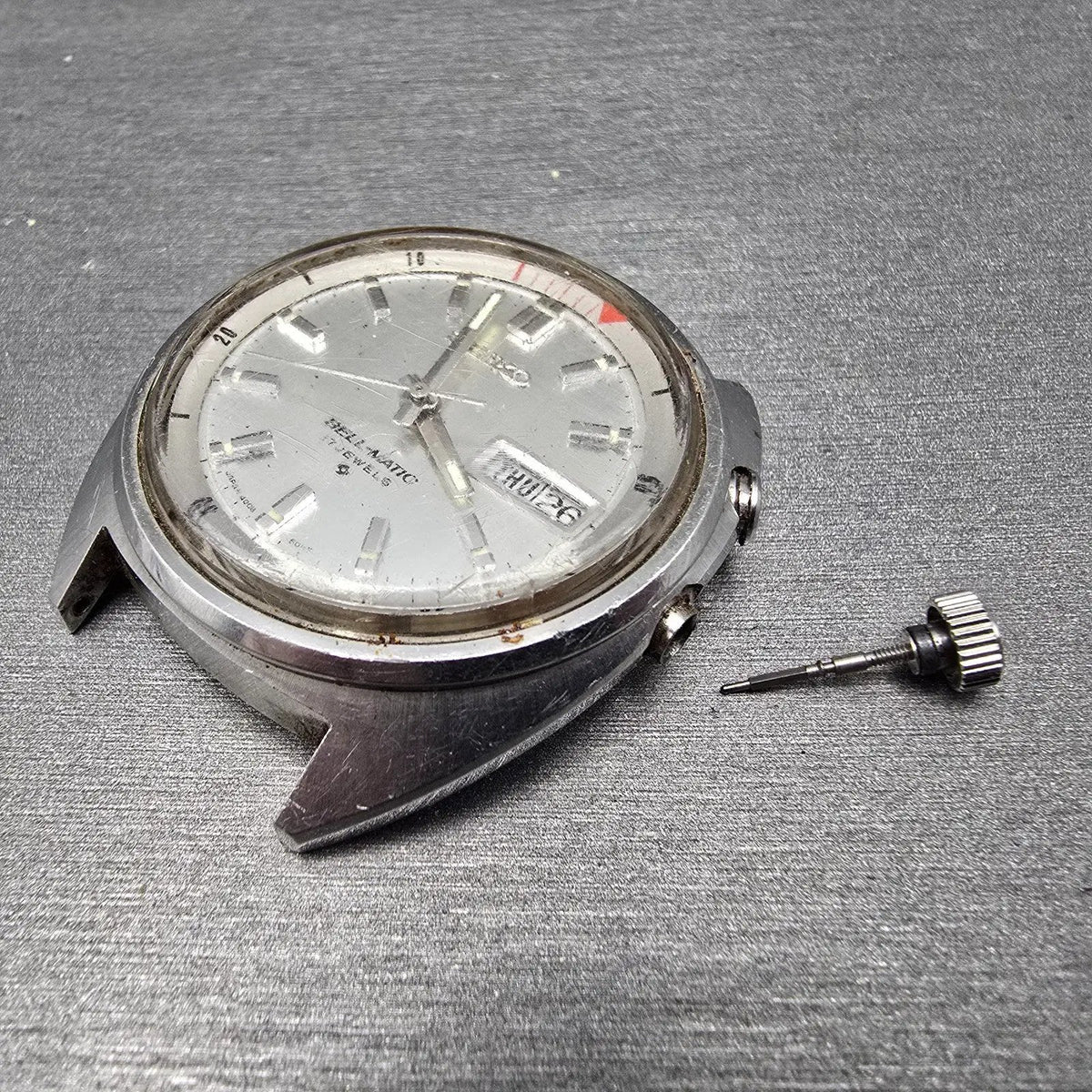 Seiko Bellmatic Watch Men 37mm Silver Dial Silver Tone Dyadate 4006-6011 PARTS15