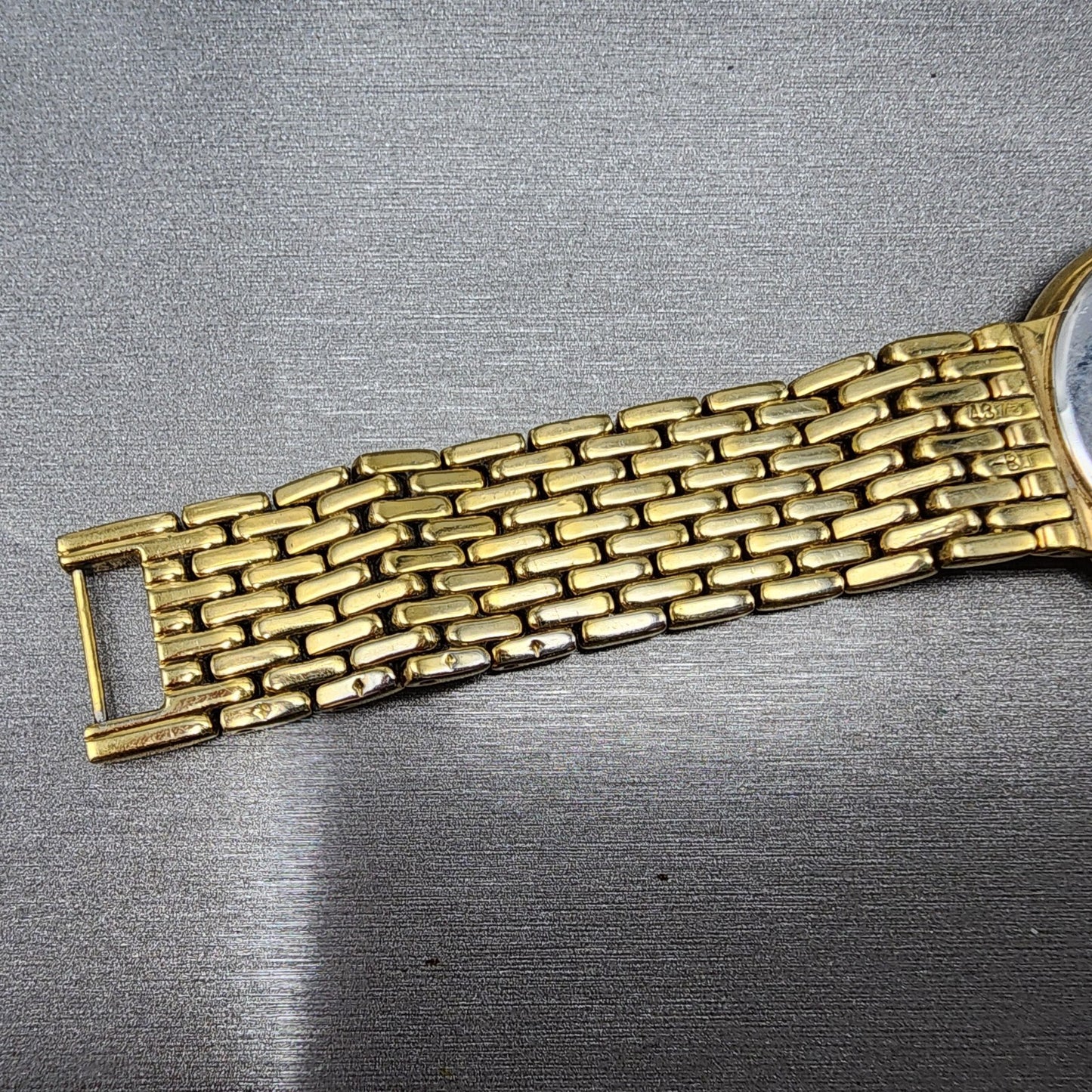 Seiko Watch Men 35mm Black Dial Gold Tone Round 7N00-F169 PARTS