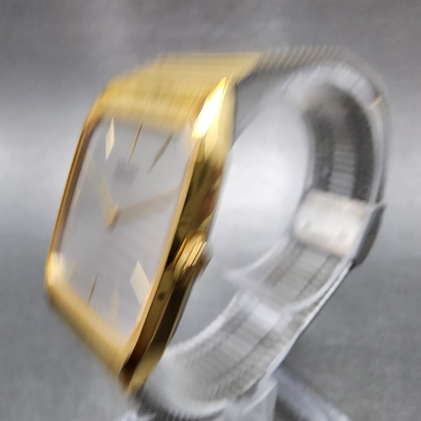Seiko Tank Watch Men 26mm Gray Dial Gold Tone Rectangle 6530-5080 New Battery