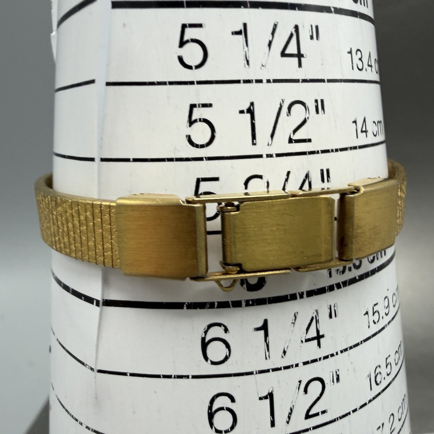 Citizen CQ Watch Women 17mm Champagne Dial Gold Tone 3220-324099 New Battery10