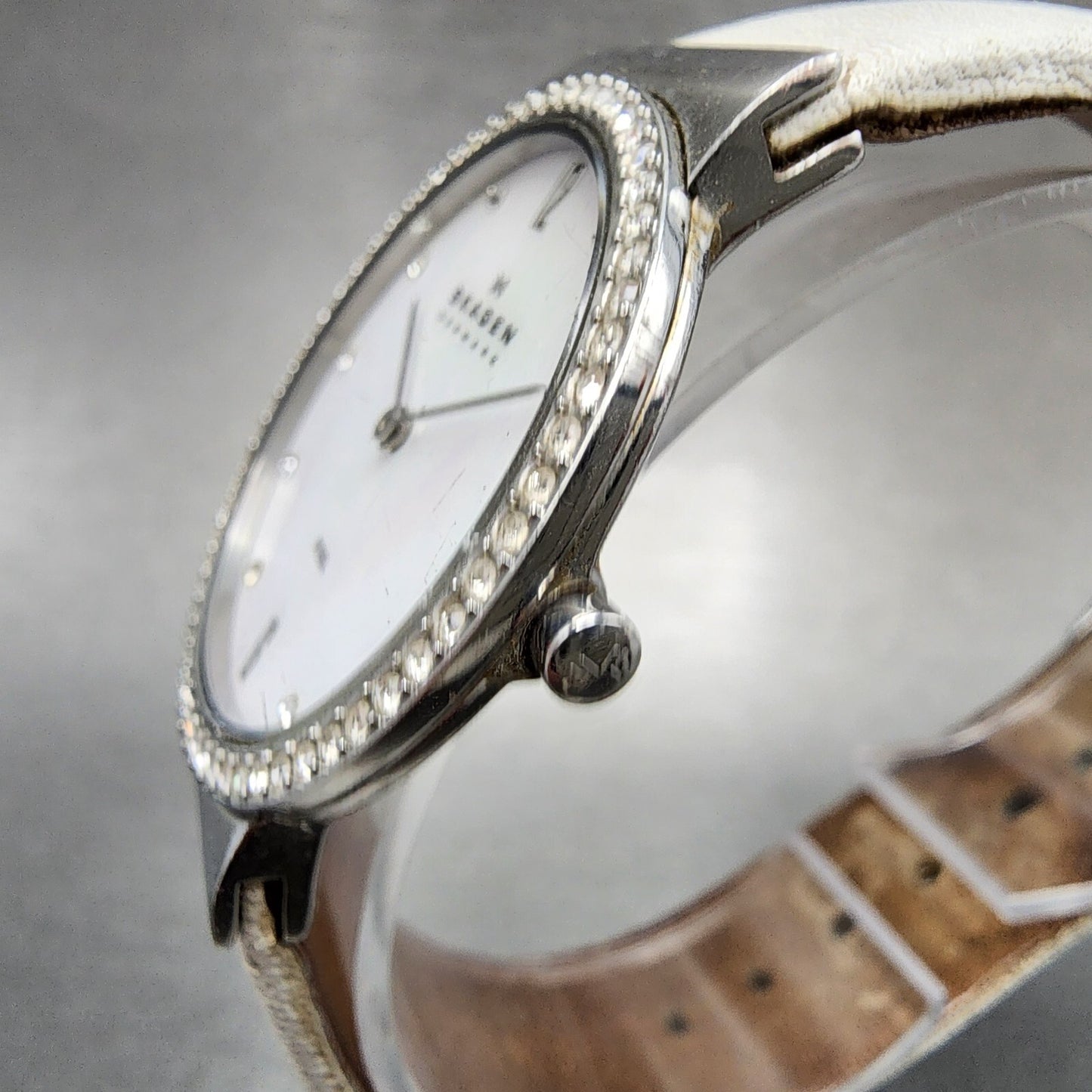 Skagen Steel Watch Women 32mm MOP Dial Silver Tone Round C644LSLW1 New Battery