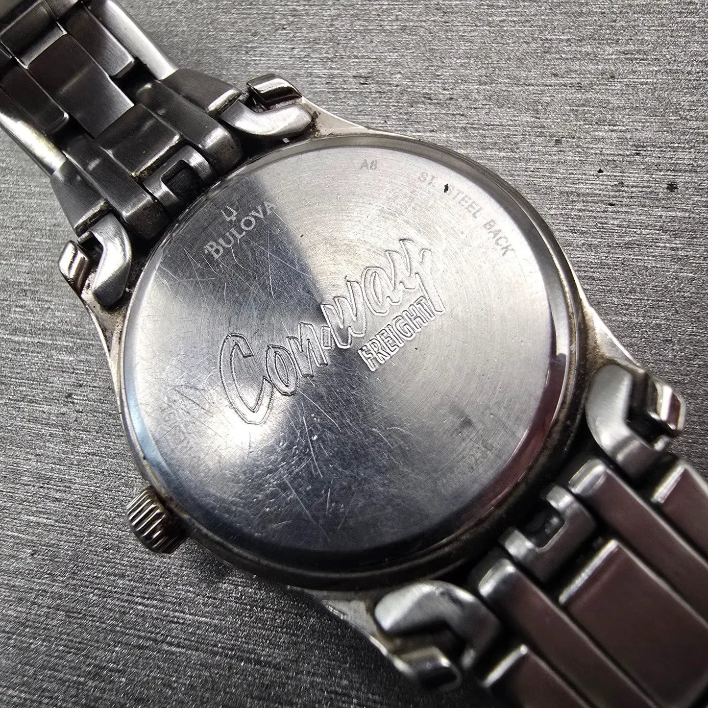 Bulova Watch Women 30mm Silver Dial Silver Tone Round 96L005 New Battery10