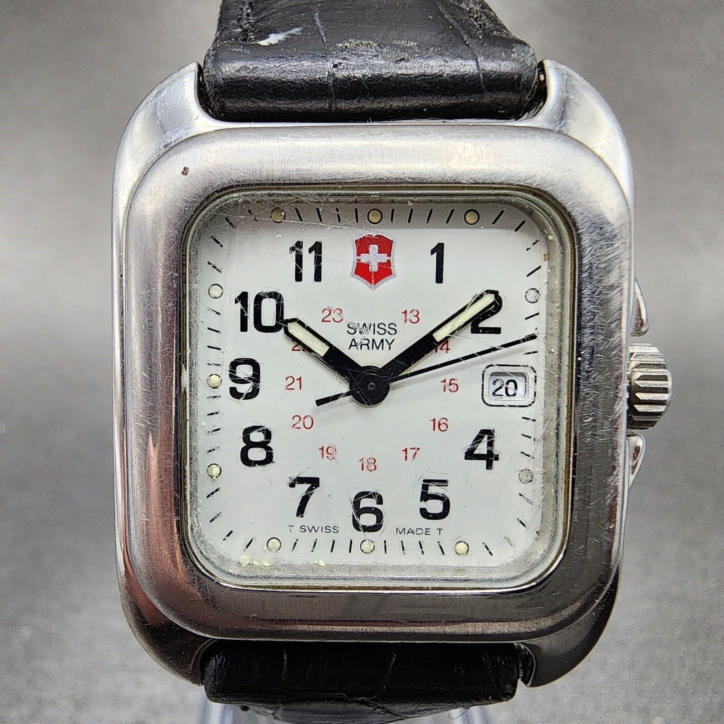 Victorinox Swiss Army Tank Watch Women 29mm White Dial Silver Tone PARTS