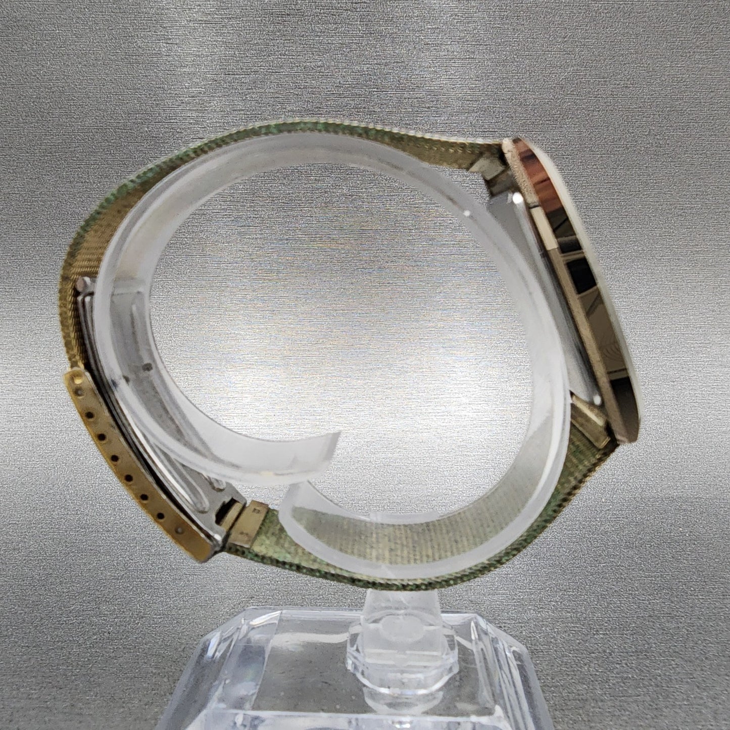 Seiko Dolce Tank Watch Men 28mm Champagne Dial Gold Tone 6030-5320 New Battery