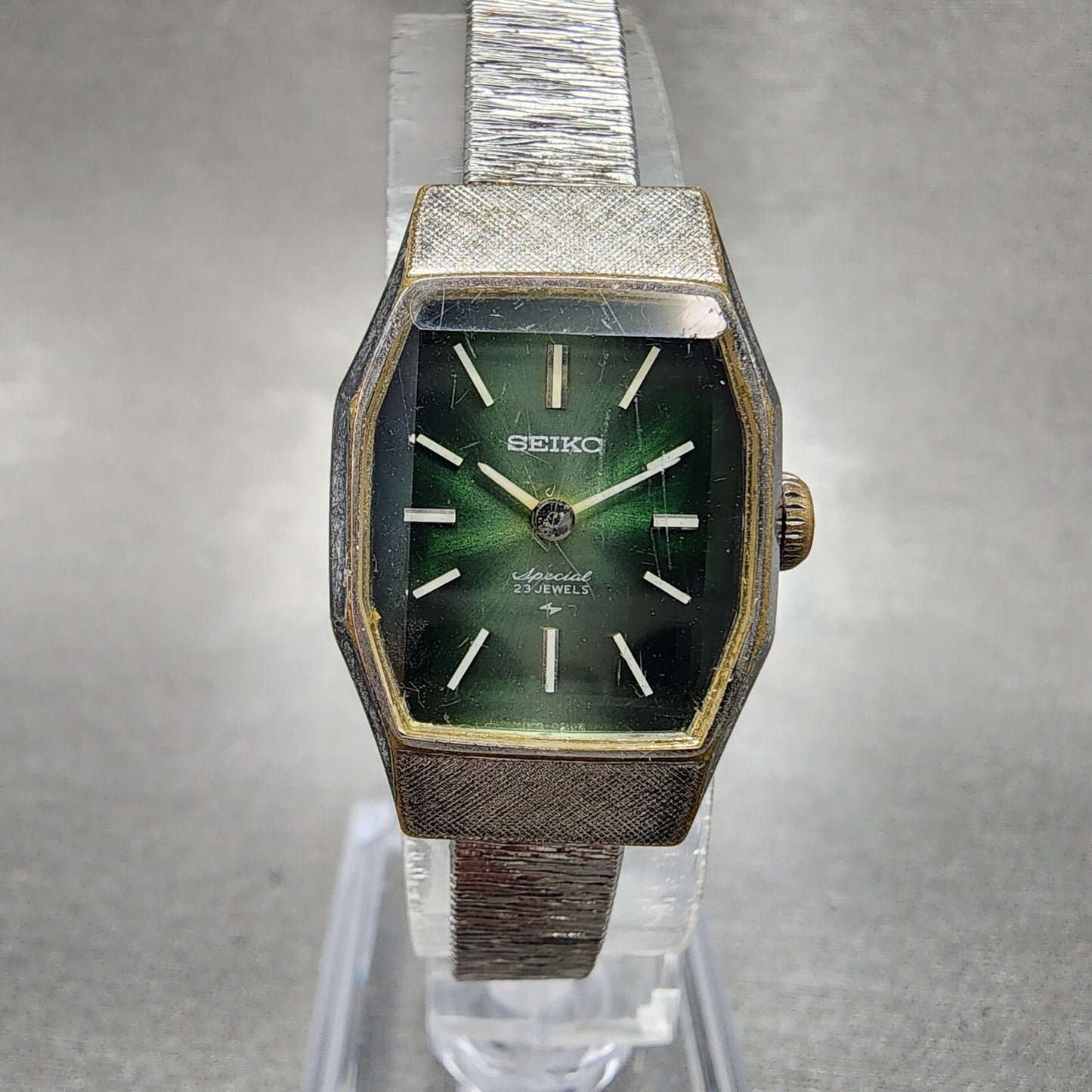 Seiko Special Watch Women 18mm Green Dial Silver Tone Manual 1140-3190 Runs
