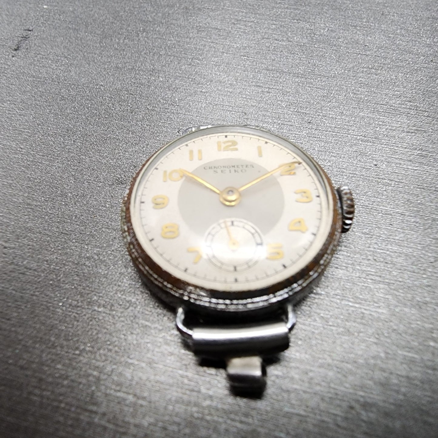Seiko Chronometer Watch Women 22mm White Dial Silver Tone Manual Wind Runs