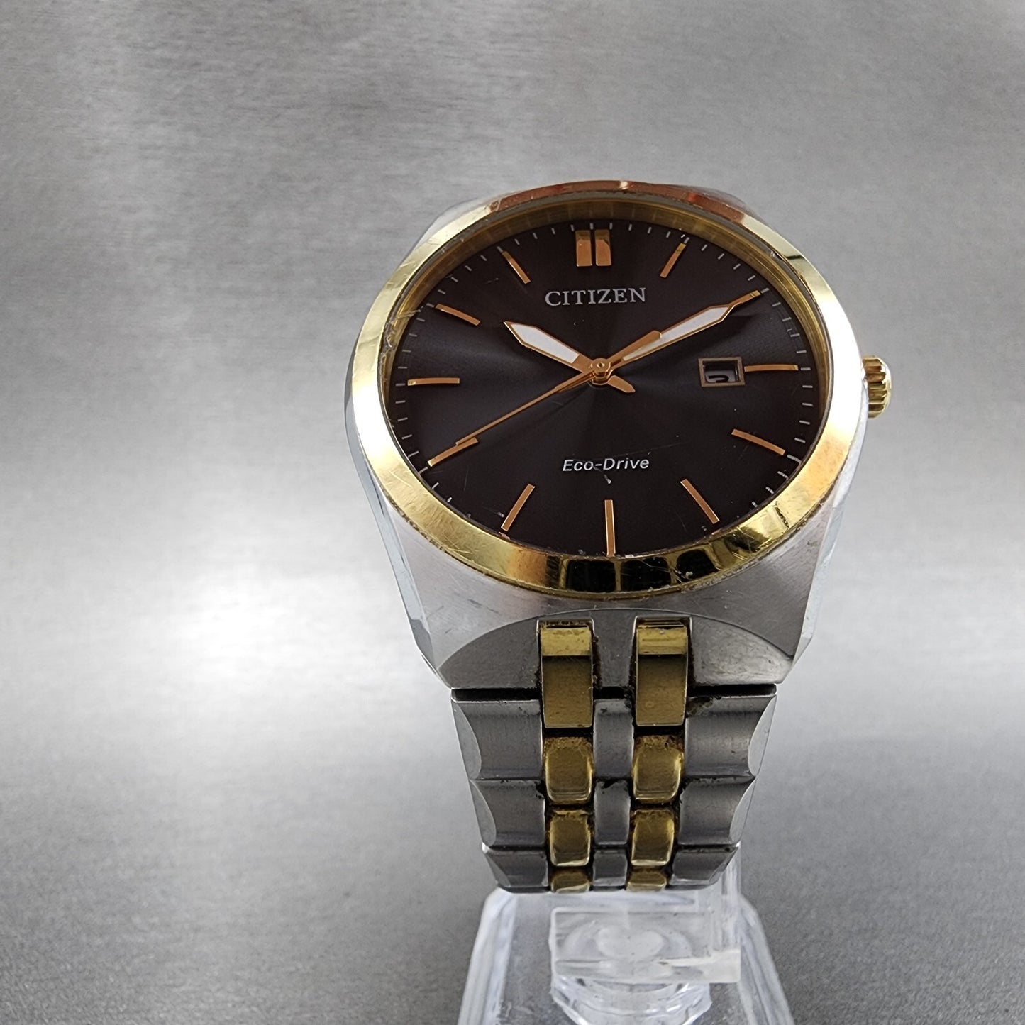 Citizen Eco-Drive Watch Men 40mm Black Dial Two Tone Date E111-000WT-01 Runs