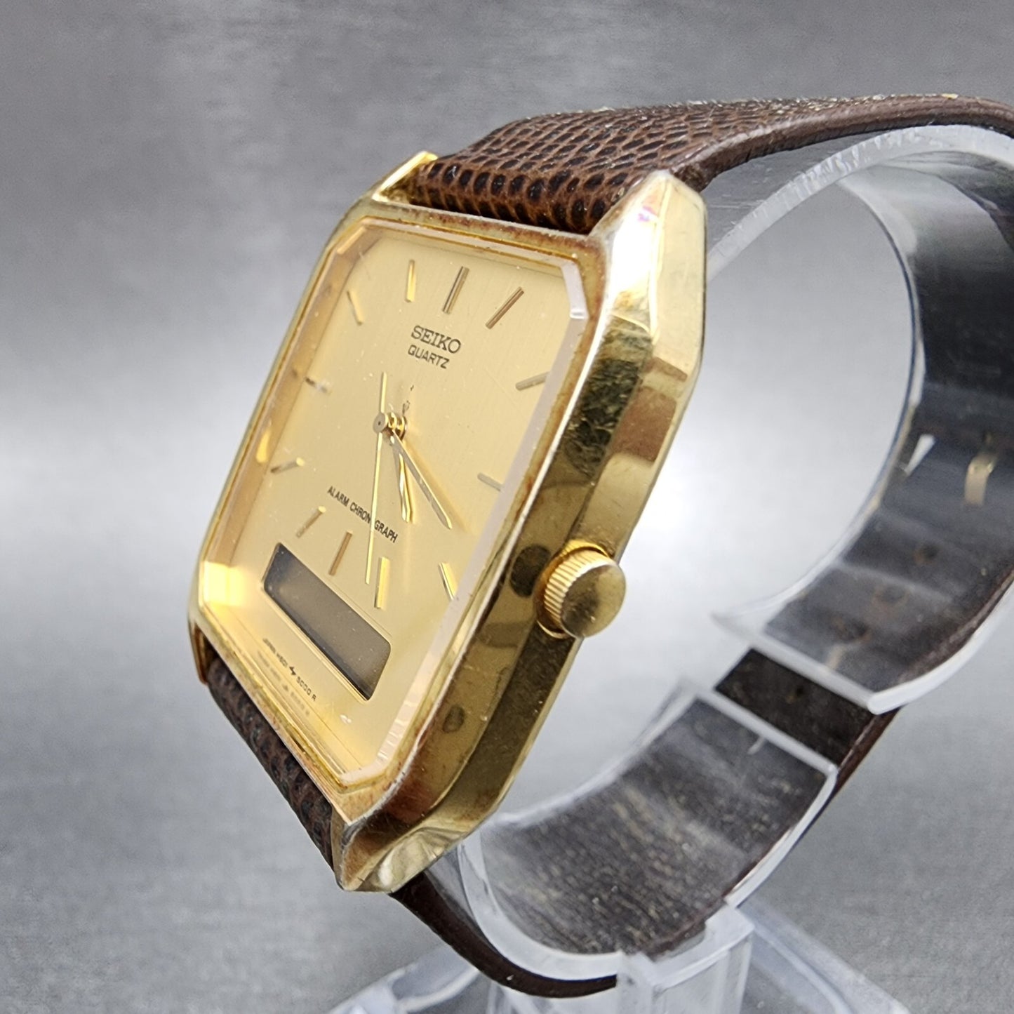 Seiko Analog Digital Watch Men 29mm Gold Dial Gold Tone Rectangle H601-5009 PART