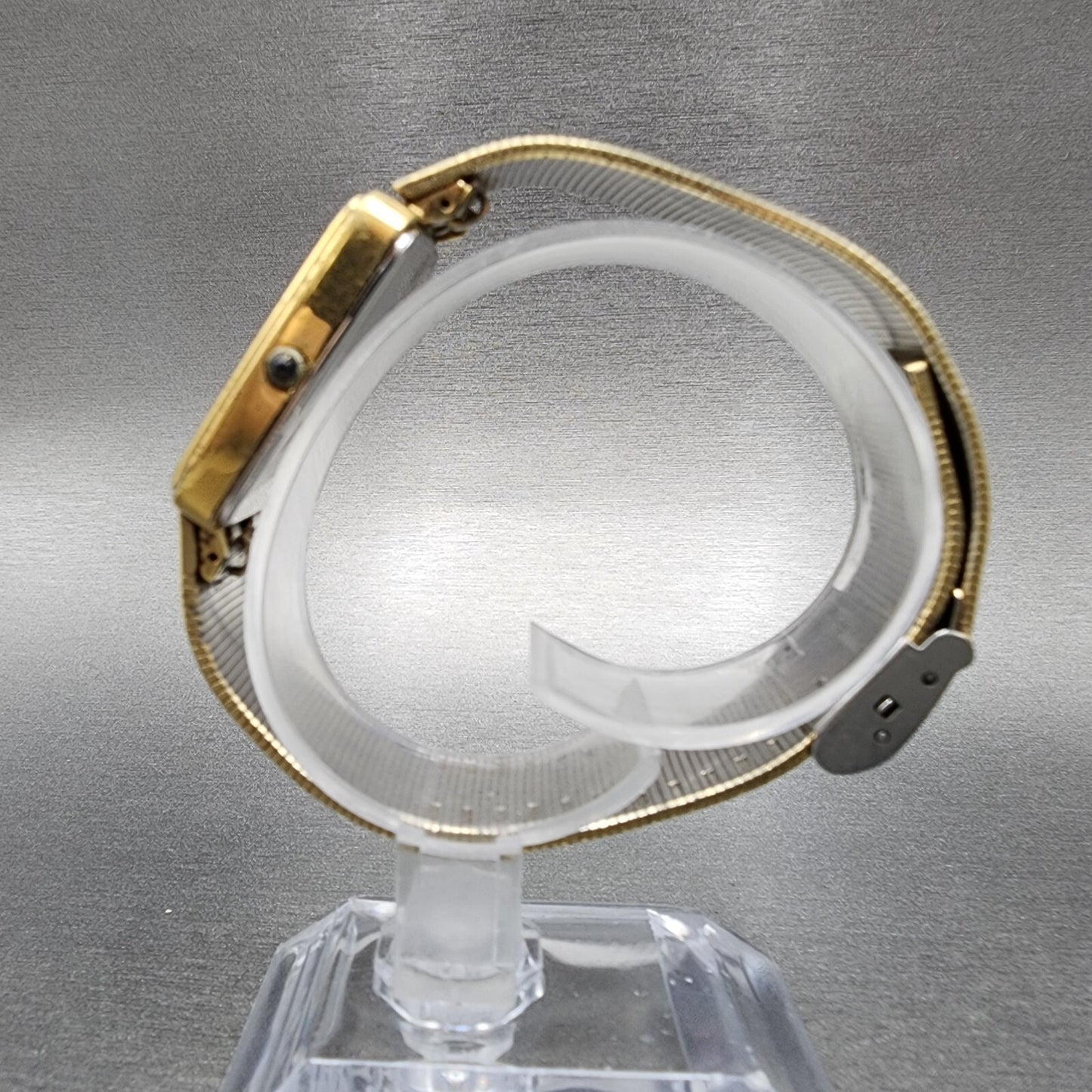 VTG Pulsar Tank Watch Men 24mm Black Dial Gold Tone Rectangle Y100-5689 PARTS
