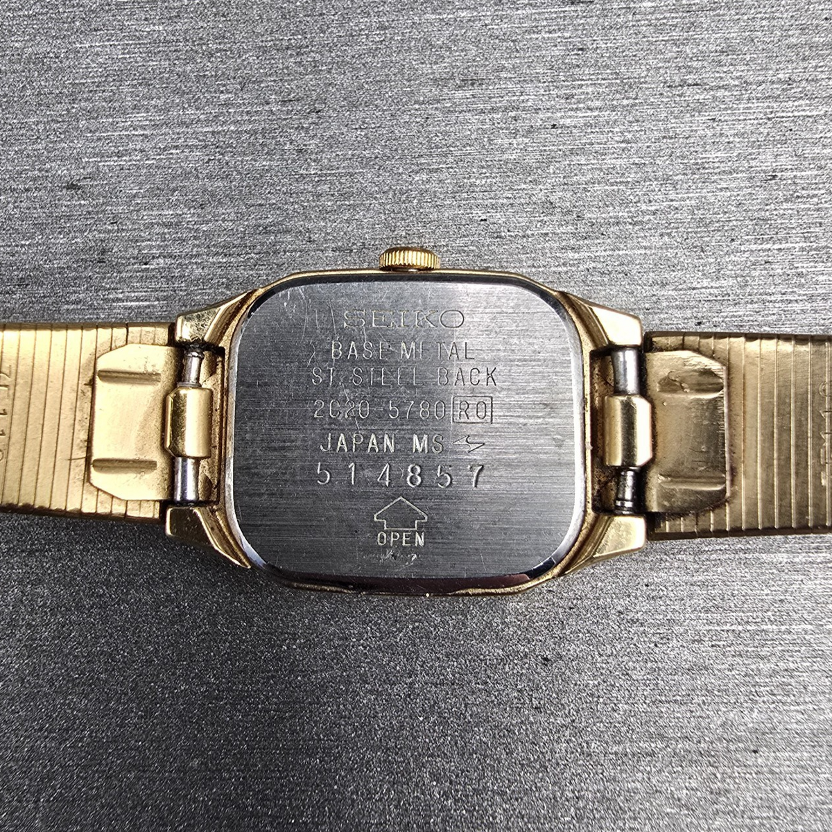 Seiko Watch Women 16mm Champagne Dial Gold Tone Rectangle 2C20-5780 New Battery10