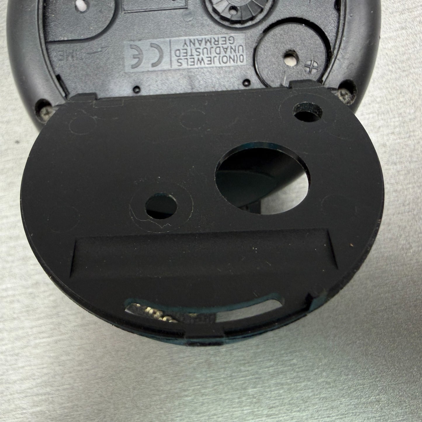 Victorinox Swiss Army Travel Alarm Clock Cream Dial Black Round 65mm PARTS16