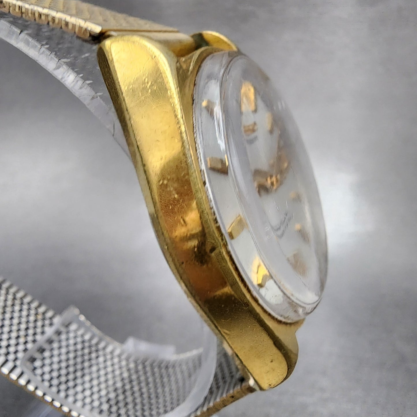 Seiko Seikomatic Watch Men 37mm Silver Dial Gold Tone Daydate 6218-8950 Runs