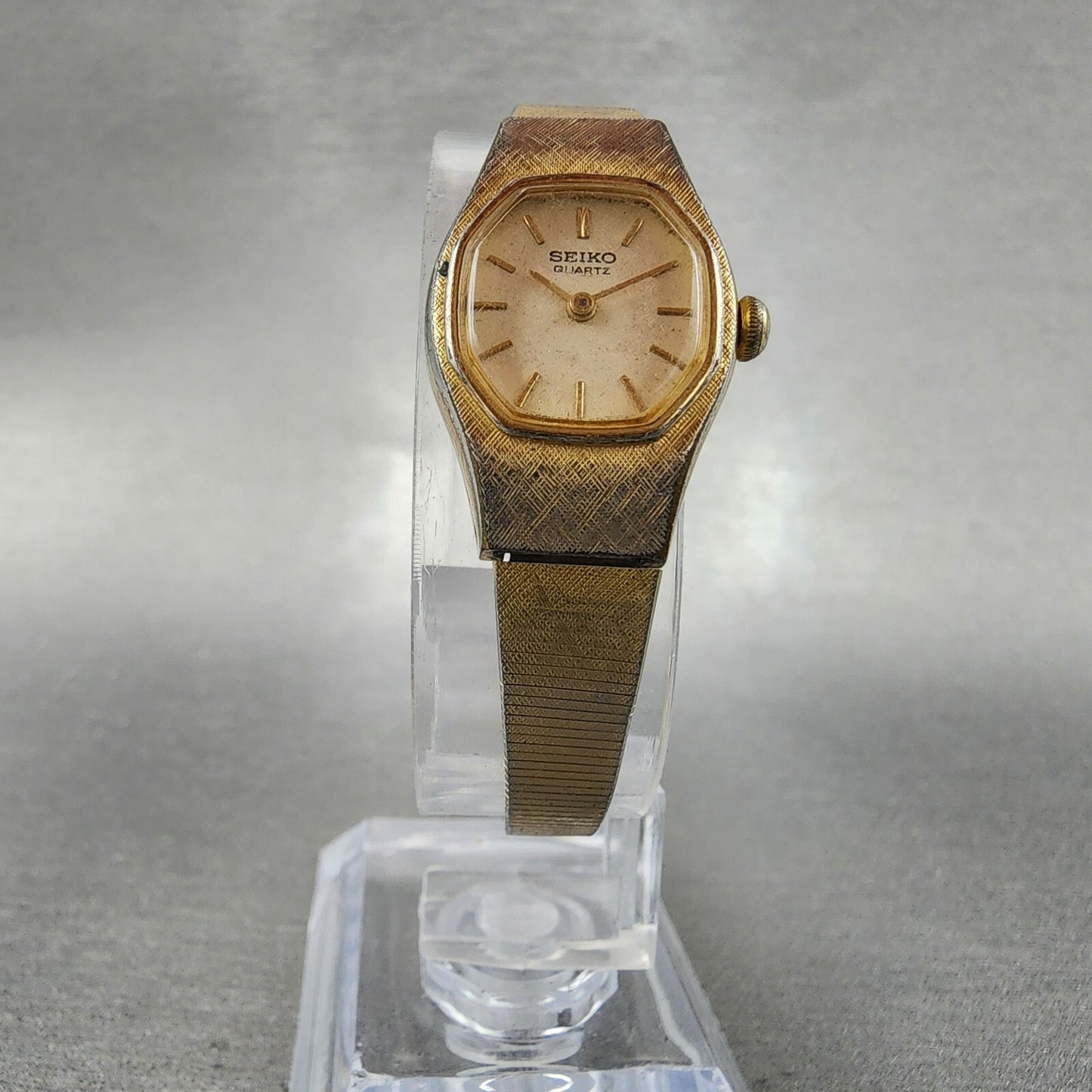 VTG Seiko Watch Women 16mm Champagne Dial Gold Tone Octagon 5420-5059 New Batt
