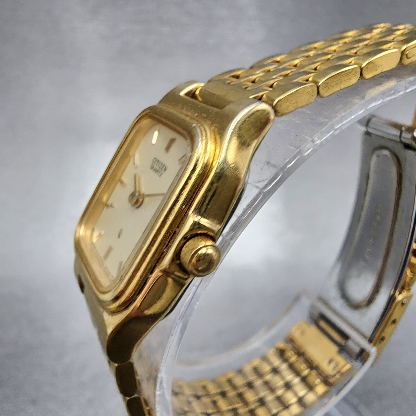 Citizen CQ Tank Watch Women 18mm Cream Dial Gold Tone Rectangle New Battery