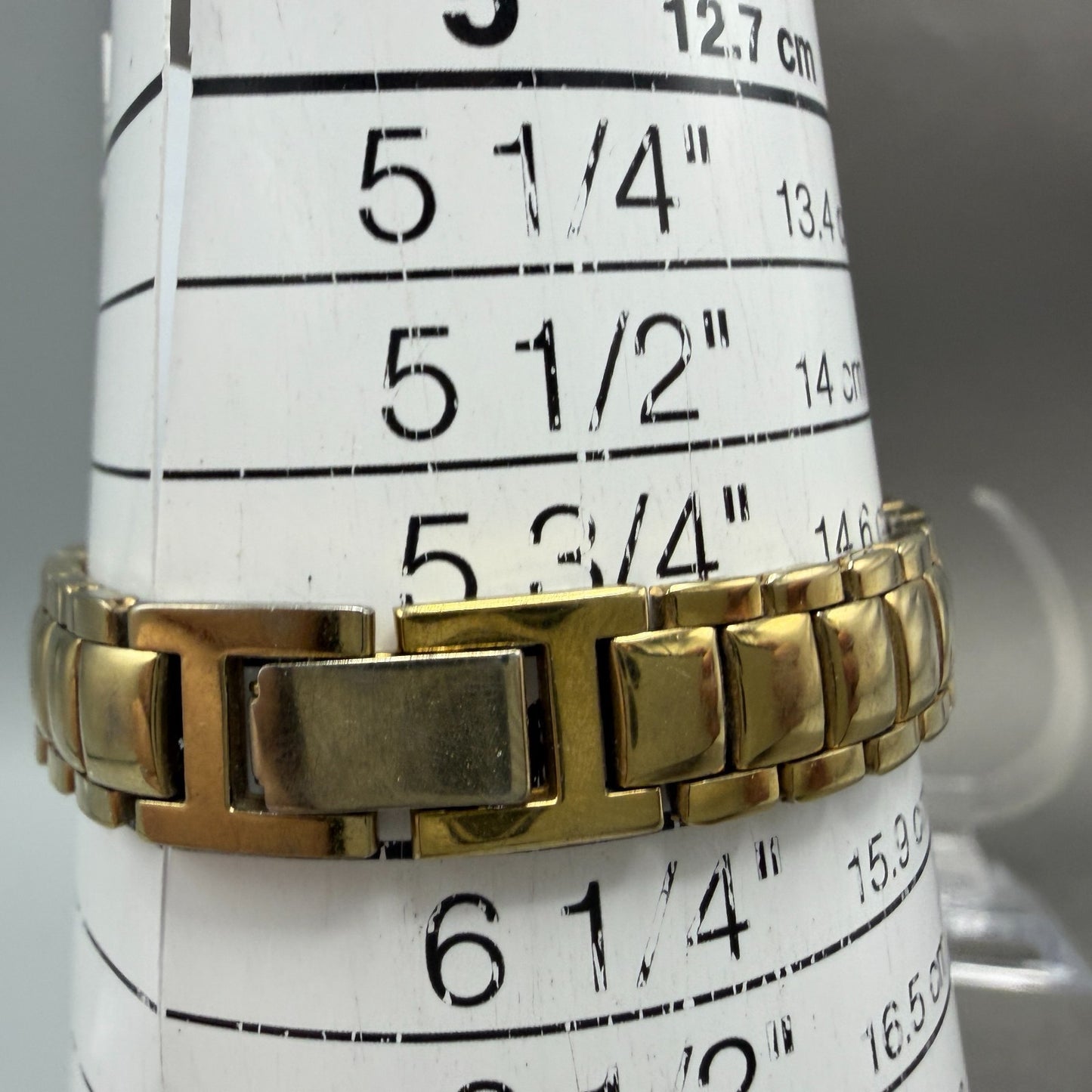Seiko Watch Women 15mm Cream Dial Gold Tone Round Vinatge 1F20-5A79 New Battery10