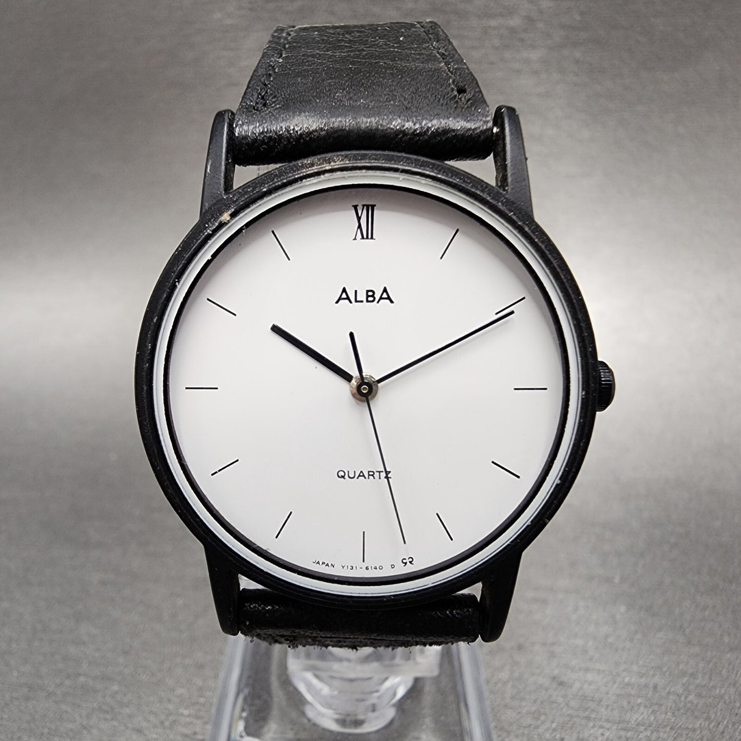 Seiko ALBA Watch Women 32mm White Dial Black Tone Round Y131-6040 New Battery