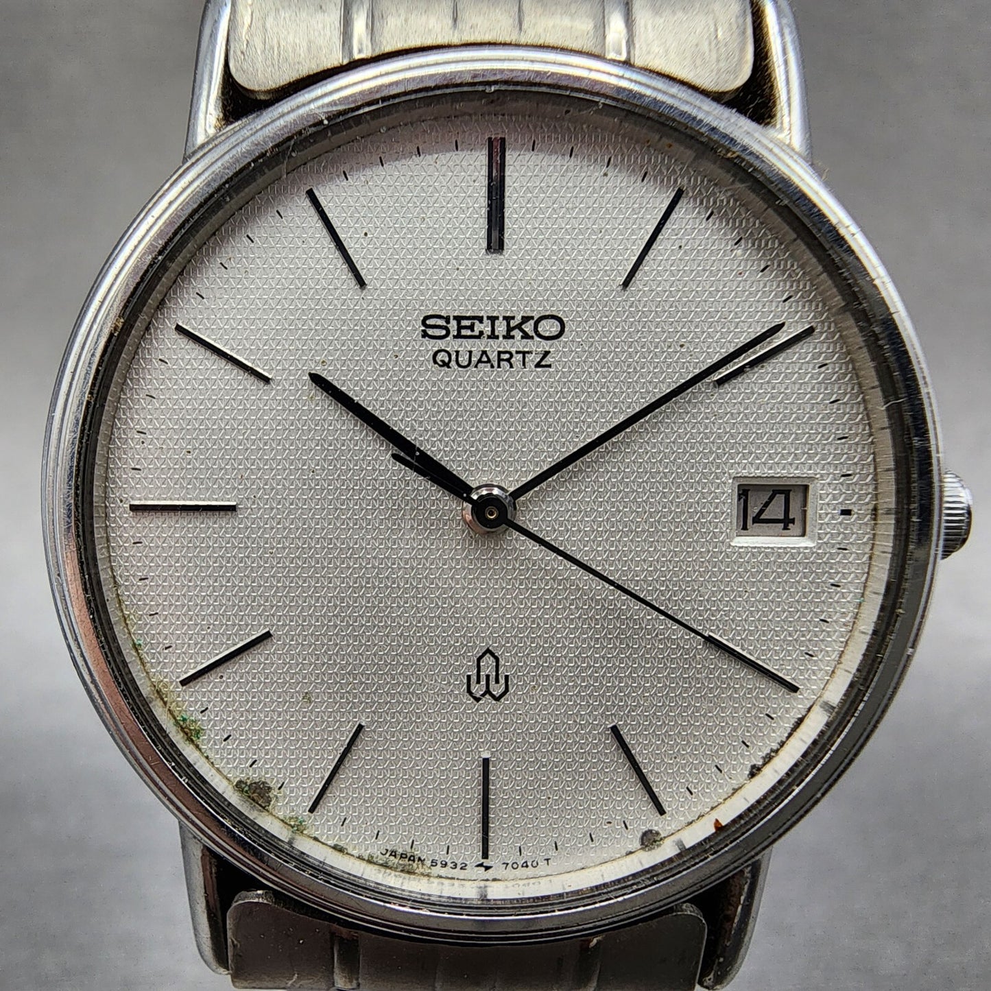 Seiko Watch Men 32mm Silver Dial Silver Tone Date Round 5932-7020 New Battery