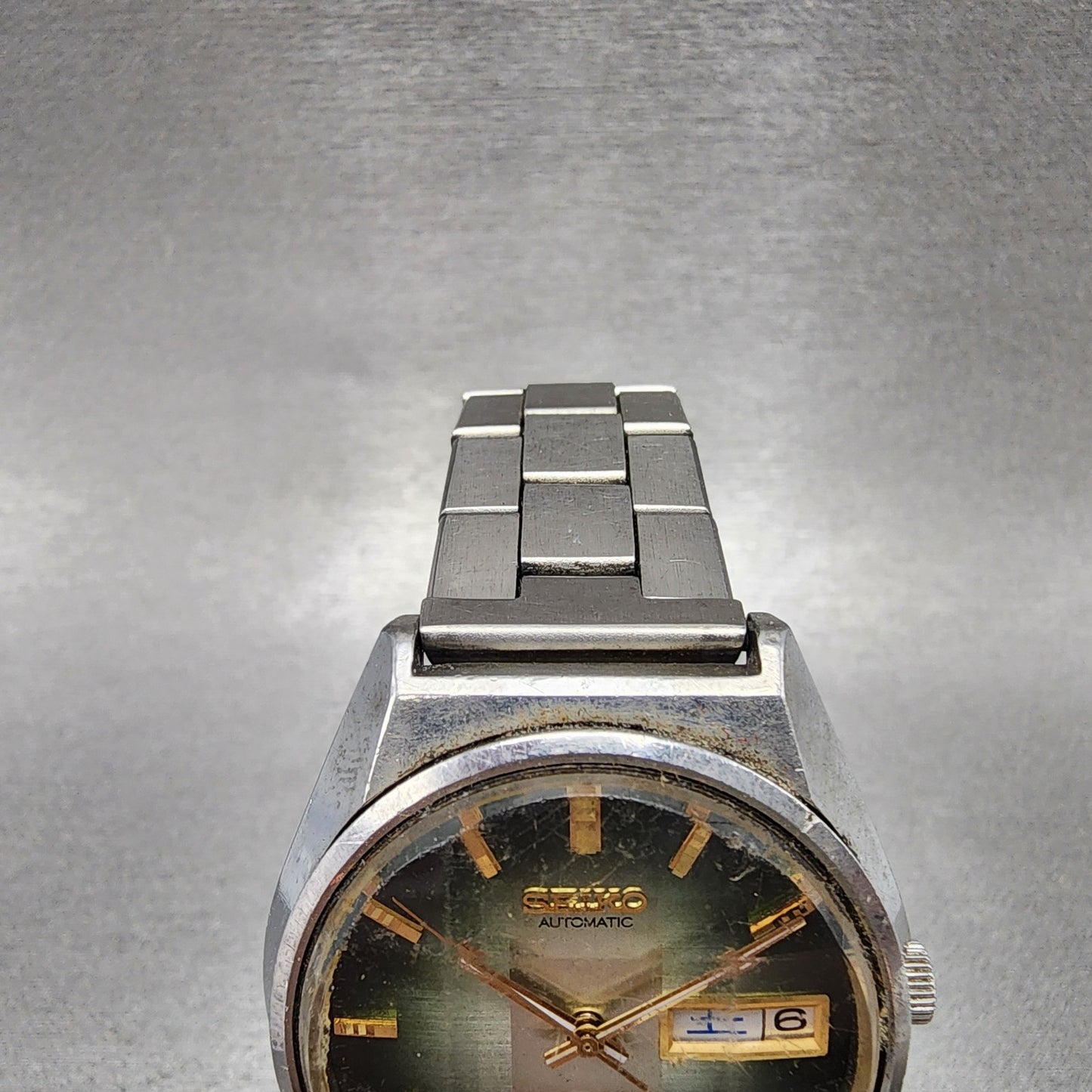 Seiko Lord Matic Watch Men 36mm Green Dial Silver Tone Daydate 5606-7310 Runs