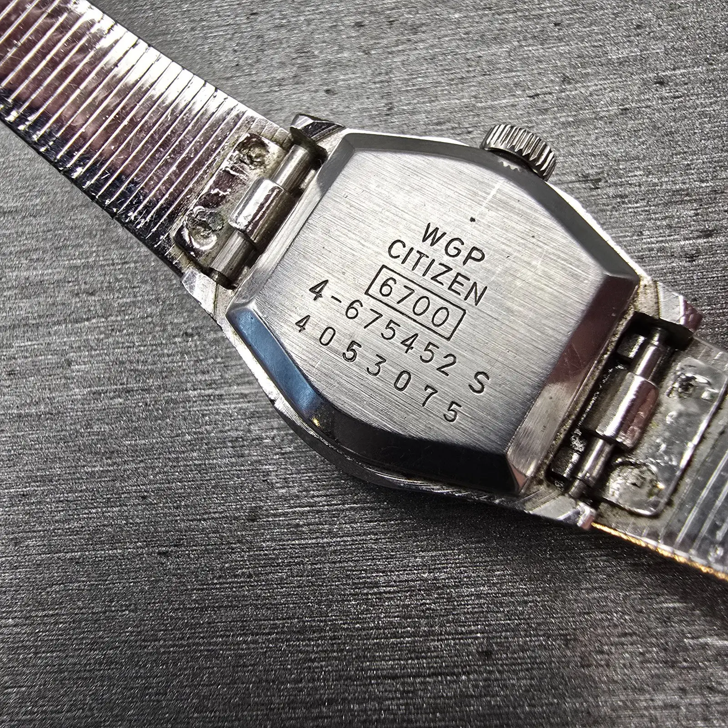 Citizen Watch Women 20mm Silver Dial Silver Tone Oval 4-675452 Manual Wind VTG10