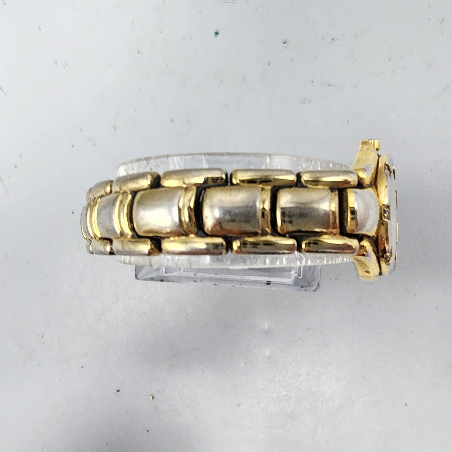 Vintage Seiko Watch Women Two Tone MOP Dial Diamond Bezel 22mm 1N00-0F20 New Bat