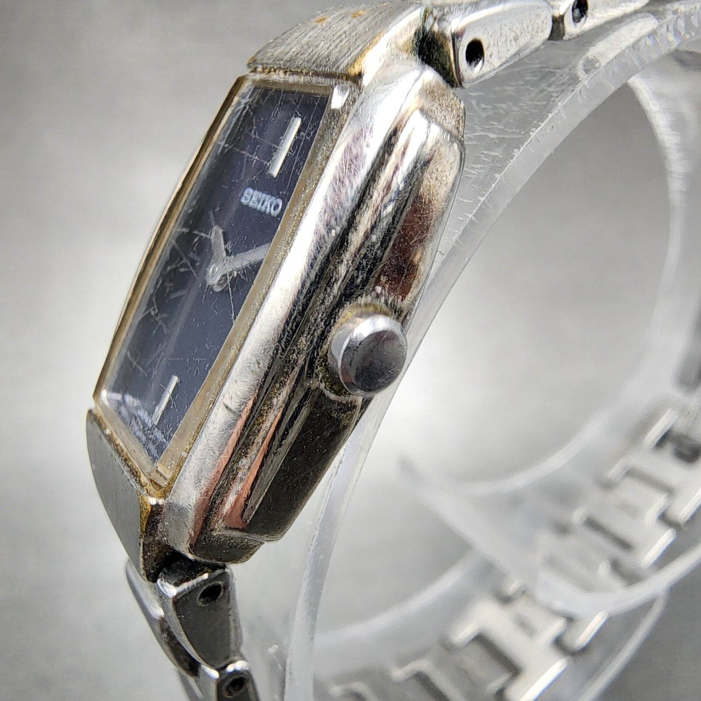 VTG Seiko Watch Women 16mm Blue Dial Silver Tone Rectangle 1N00-0GA0 New Battery